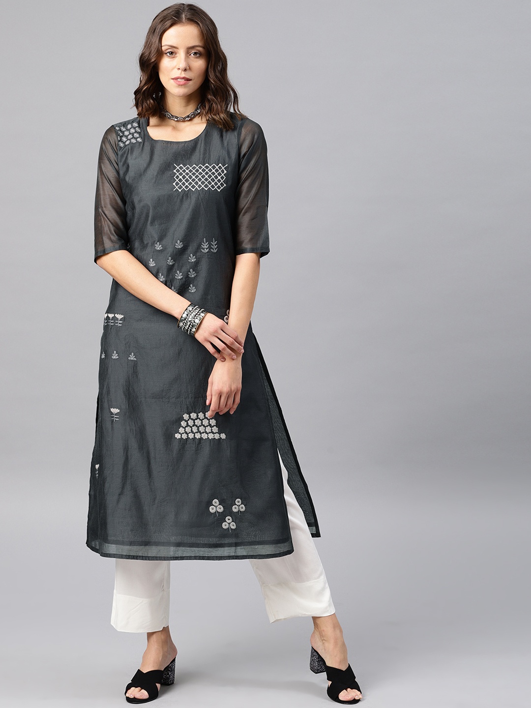 Desi Weavess Women Charcoal Grey Embroidered Straight Kurta