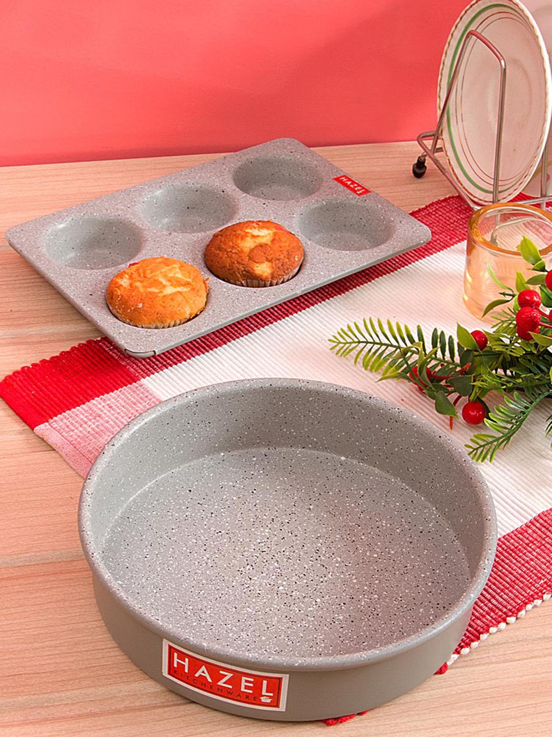 HAZEL Set OF 2 Grey HAZEL Aluminium Non Stick Microwave Safe Large Mould With Muffin Tray
HAZEL Set OF 2 Grey HAZEL Aluminium Non Stick Microwave Safe Large Mould With Muffin Tray