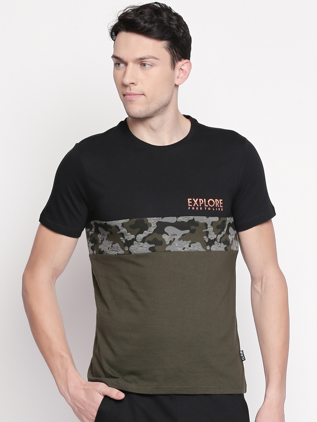 Ajile by Pantaloons Men Black Olive Green Slim Fit Colourblocked Round Neck Pure Cotton T-shirt
Ajile by Pantaloons Men Black Olive Green Slim Fit Colourblocked Round Neck Pure Cotton T-shirt