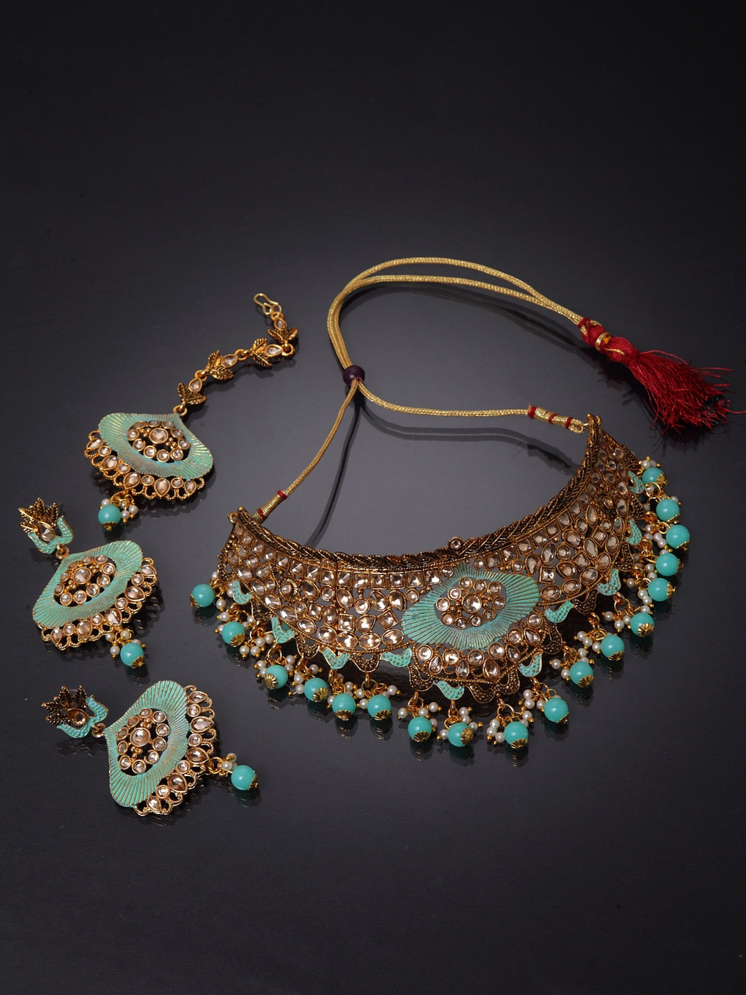 ANIKAS CREATION Gold-Plated Beige & Sea Green Kundan-Studded Enamelled Bridal Look Choker Jewellery Set
ANIKAS CREATION Gold-Plated Beige & Sea Green Kundan-Studded Enamelled Bridal Look Choker Jewellery Set