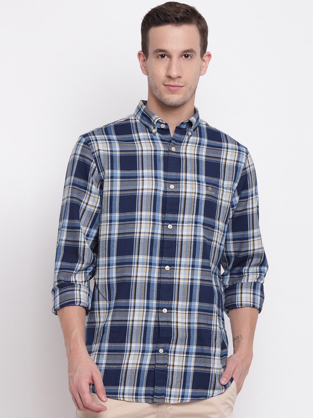GANT Men Blue & Off-White Regular Fit Checked Casual Shirt