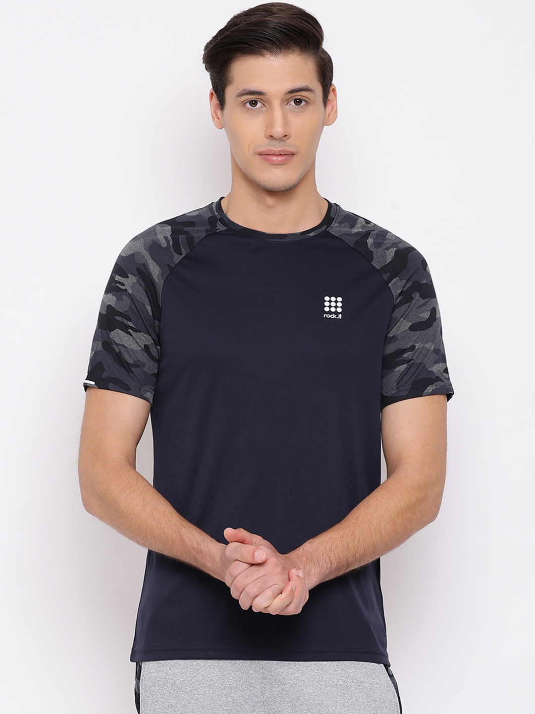 rock.it Men Navy Blue Printed Round Neck T-shirt