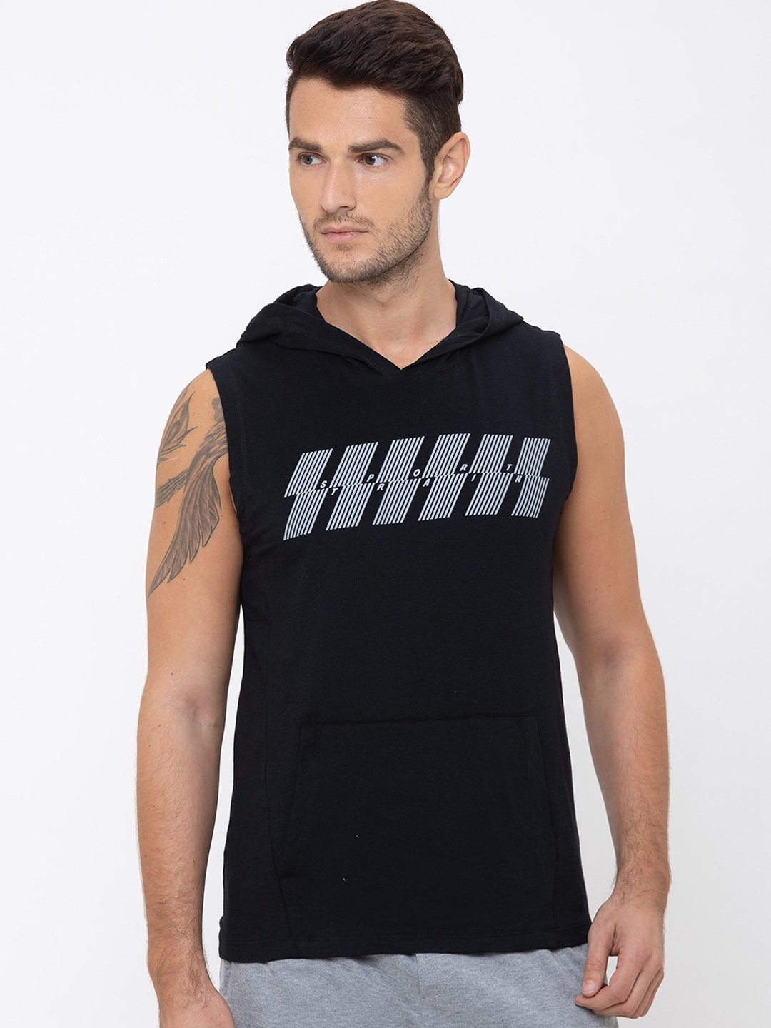 Globus Men Black Printed Hood T-shirt