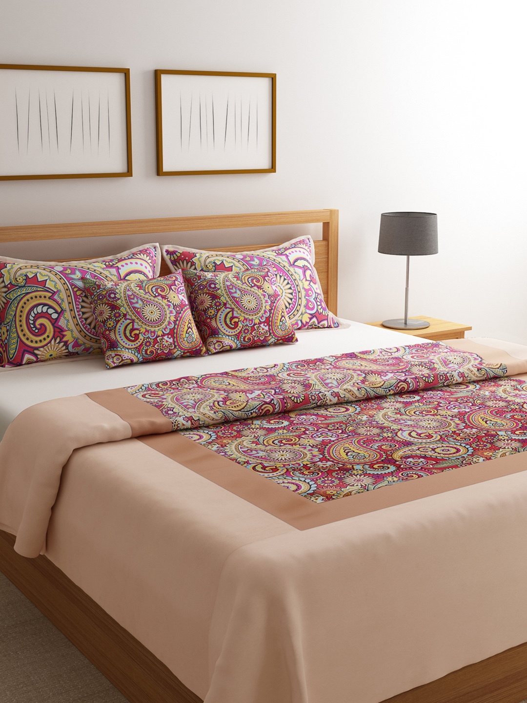ROMEE Beige & Pink Ethnic Motifs Printed Bed Cover With 2 Pillow Covers & 2 Cushion Covers
ROMEE Beige & Pink Ethnic Motifs Printed Bed Cover With 2 Pillow Covers & 2 Cushion Covers