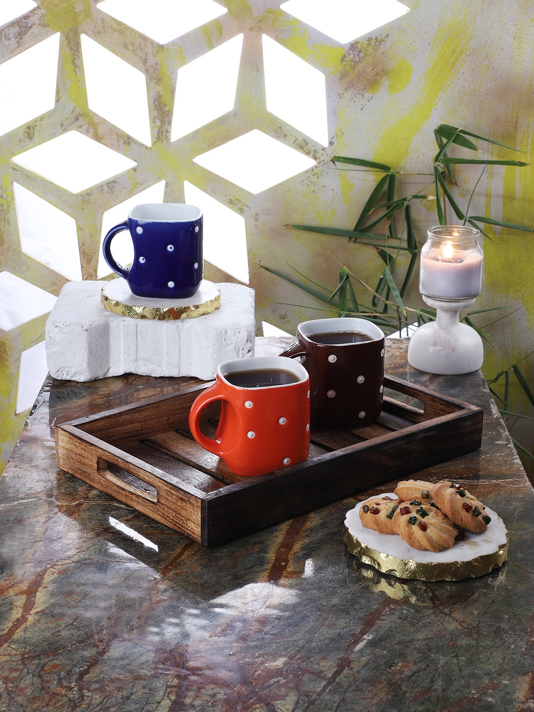 CDI Red & Blue 6-Pieces Printed Ceramic Cups Set with Tray