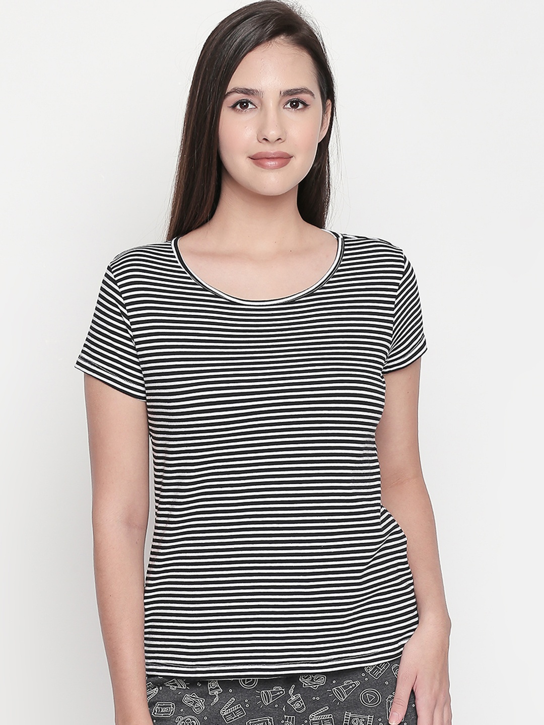 Dreamz by Pantaloons Women Black Striped Lounge Tshirt