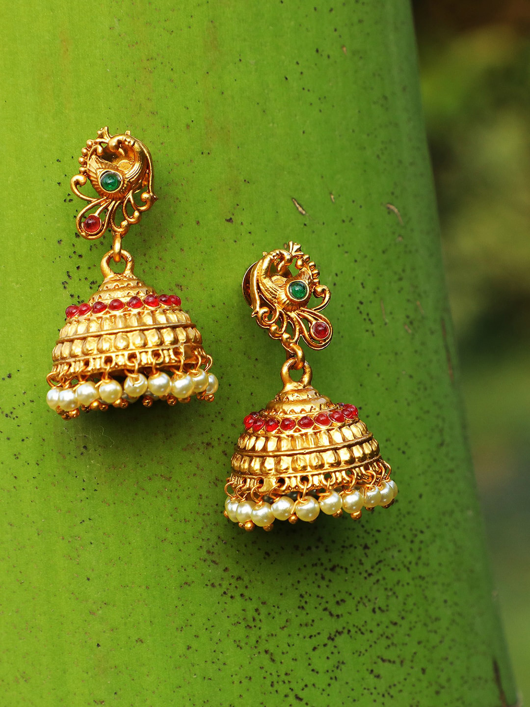 Adwitiya Collection Gold-Plated Handcrafted Peacock Shaped Jhumkas
Adwitiya Collection Gold-Plated Handcrafted Peacock Shaped Jhumkas