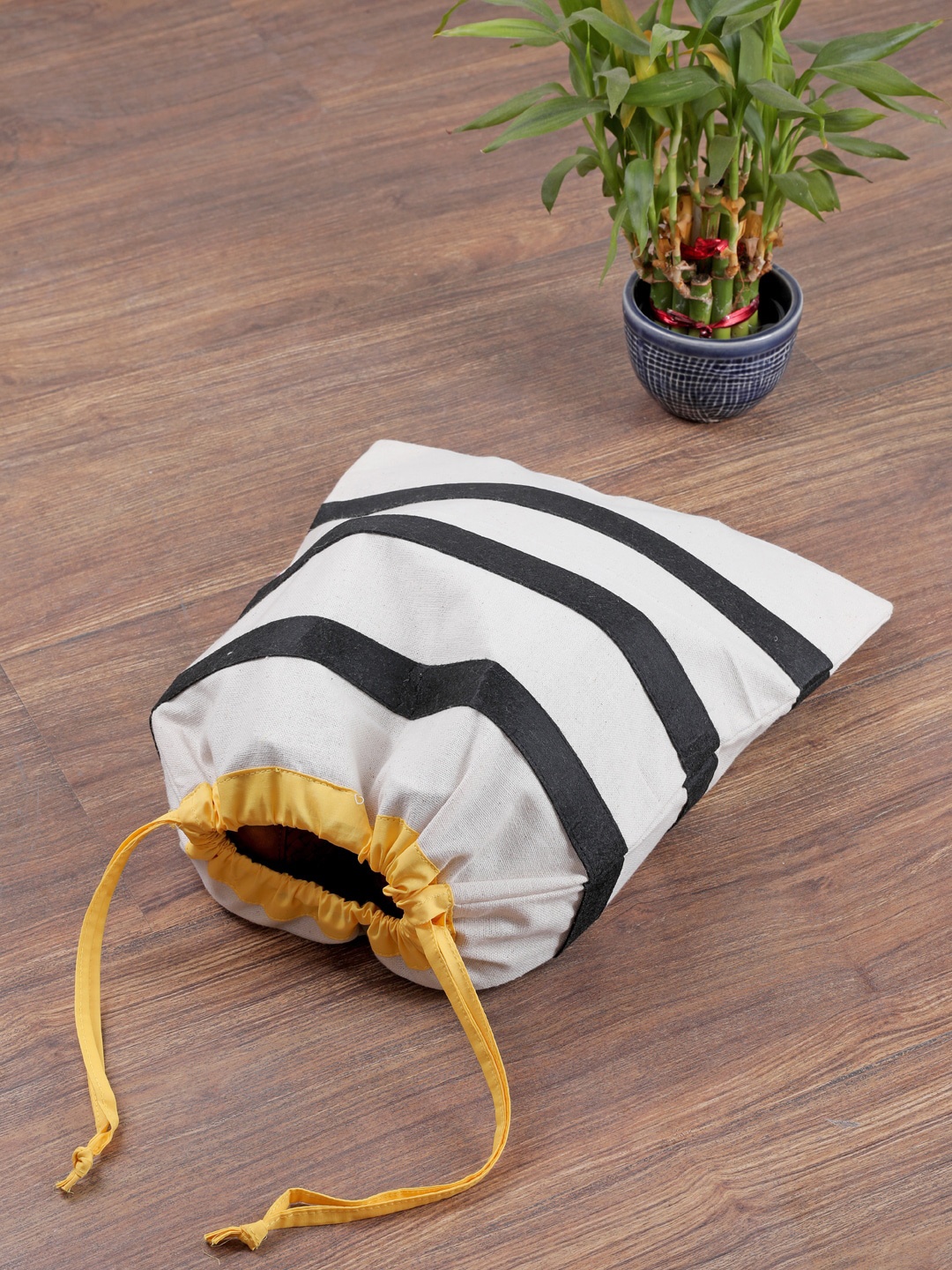 My Gift Booth Set Of 2 Off-White & Black Striped Breton Shoe Bag