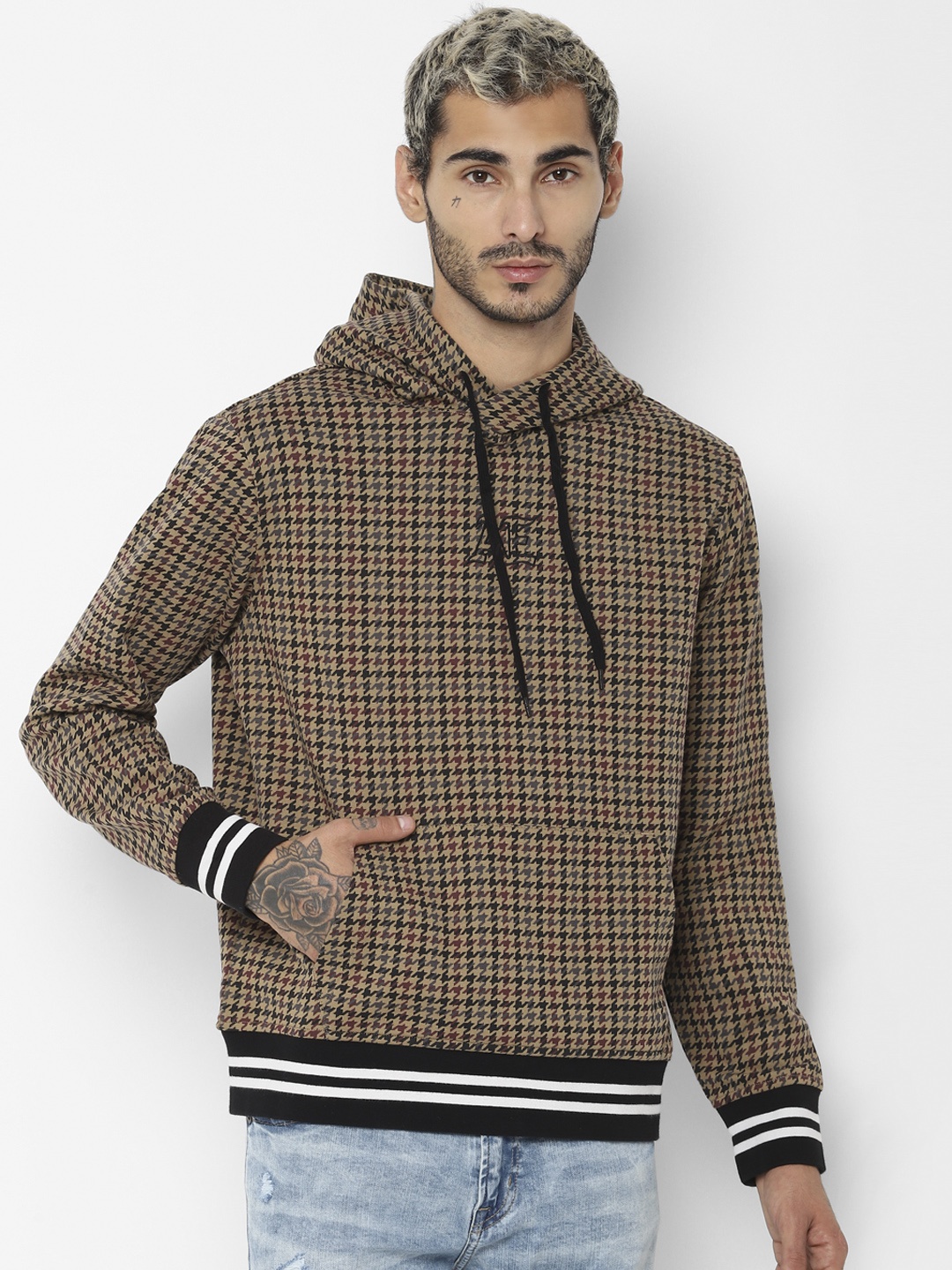 AMERICAN EAGLE OUTFITTERS Men Brown & Black Printed Hooded Sweatshirt