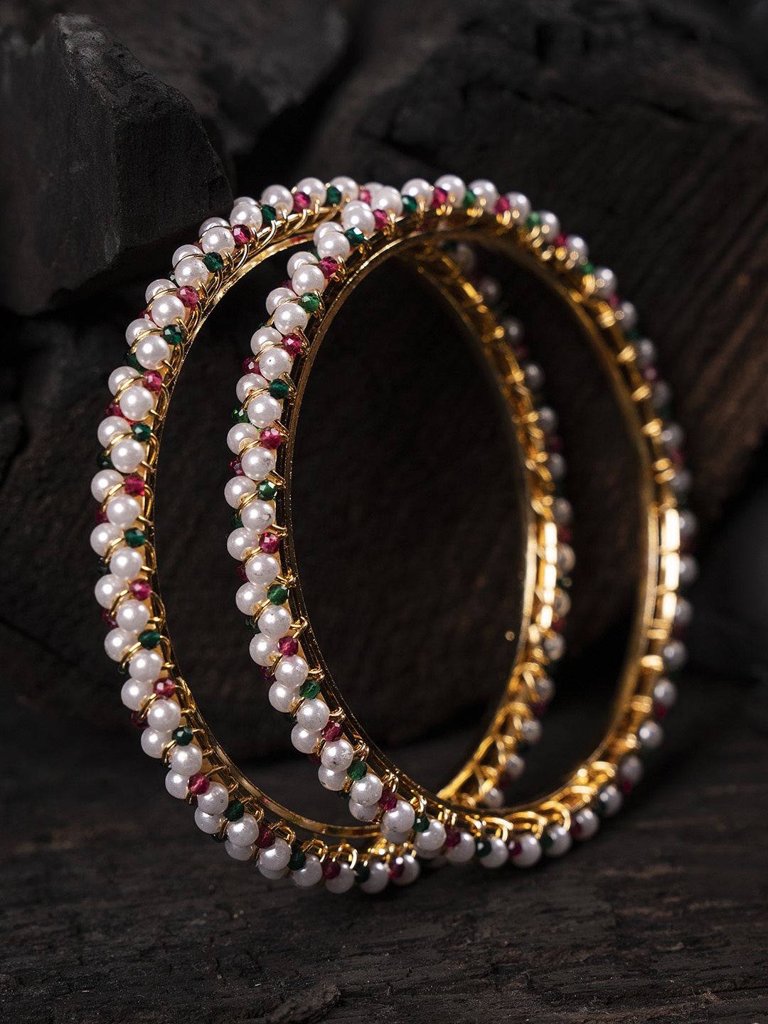Shoshaa Set Of 2 22 Kt Gold-Plated White & Pink Beaded Pearls-Studded Handcrafted Bangles
Shoshaa Set Of 2 22 Kt Gold-Plated White & Pink Beaded Pearls-Studded Handcrafted Bangles