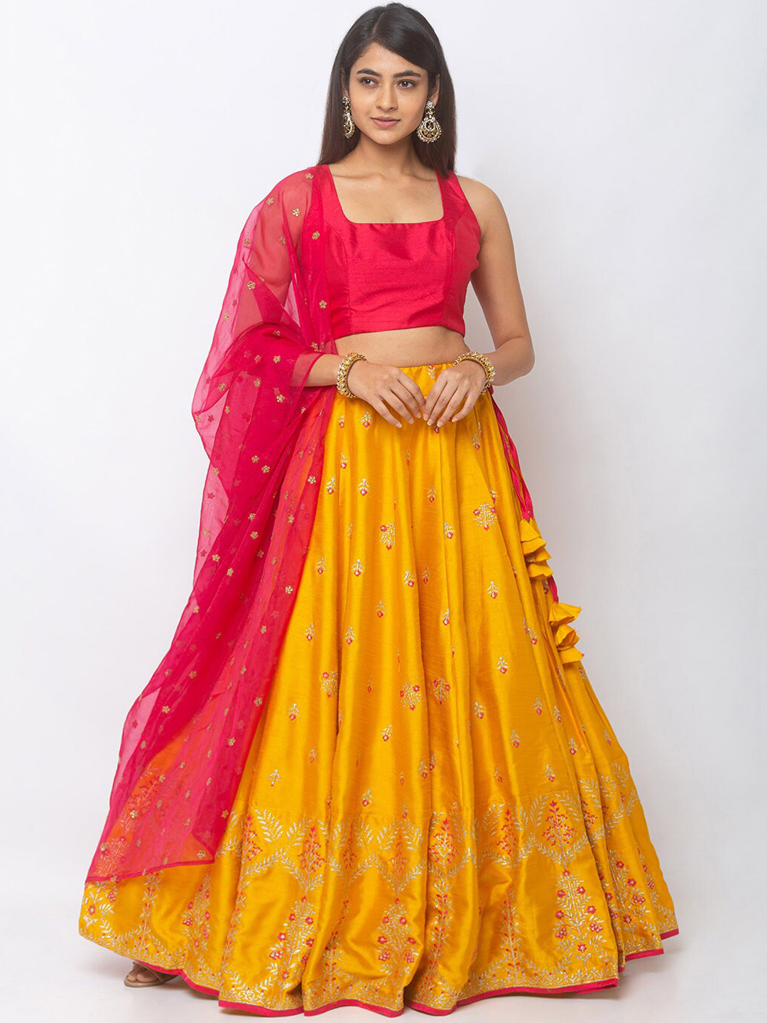 6Y COLLECTIVE Yellow & Pink Solid Ready to Wear Lehenga & Unstitched Blouse with Dupatta
6Y COLLECTIVE Yellow & Pink Solid Ready to Wear Lehenga & Unstitched Blouse with Dupatta