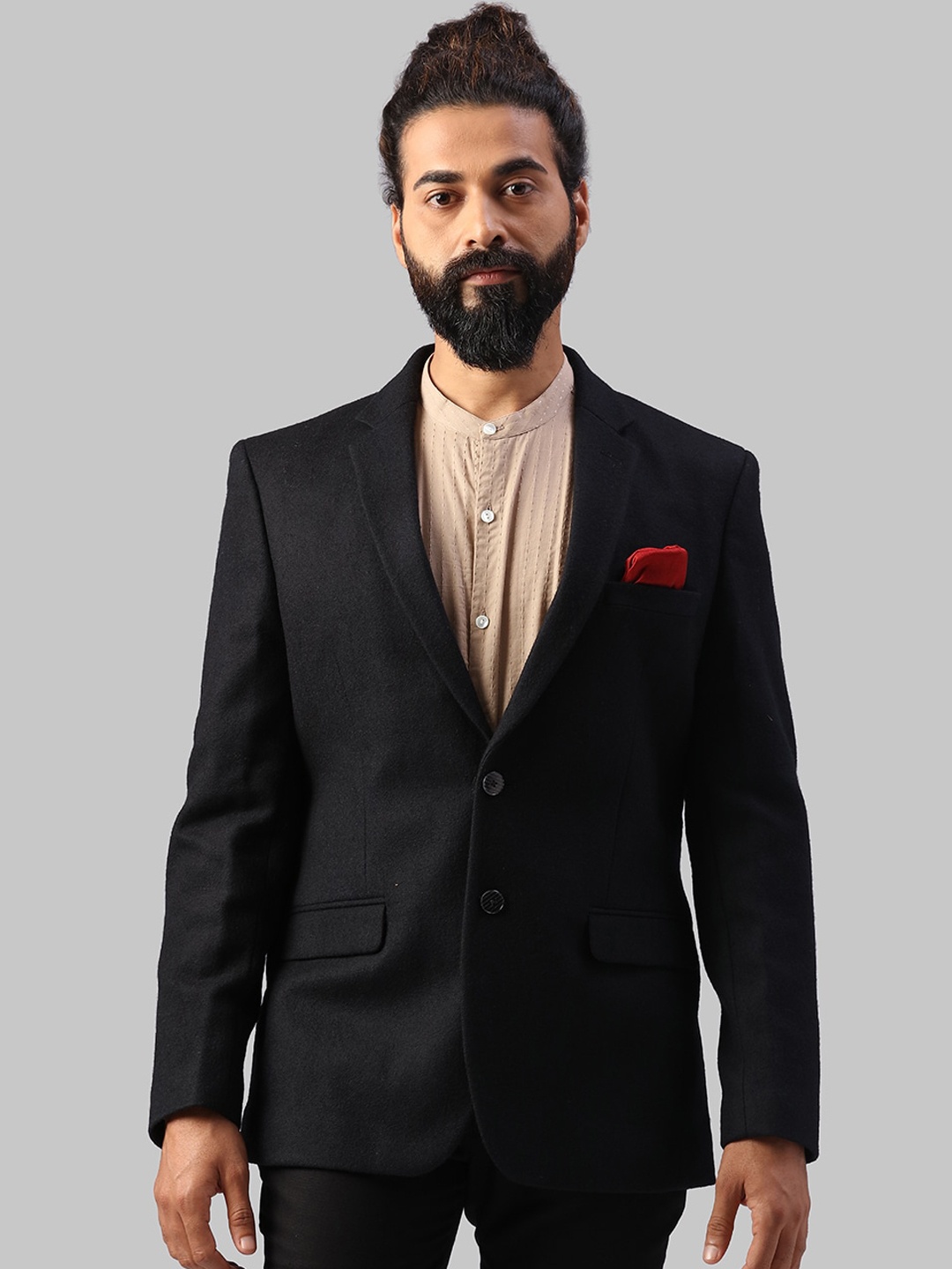 Raymond Men Black Solid Single Breasted Blazer