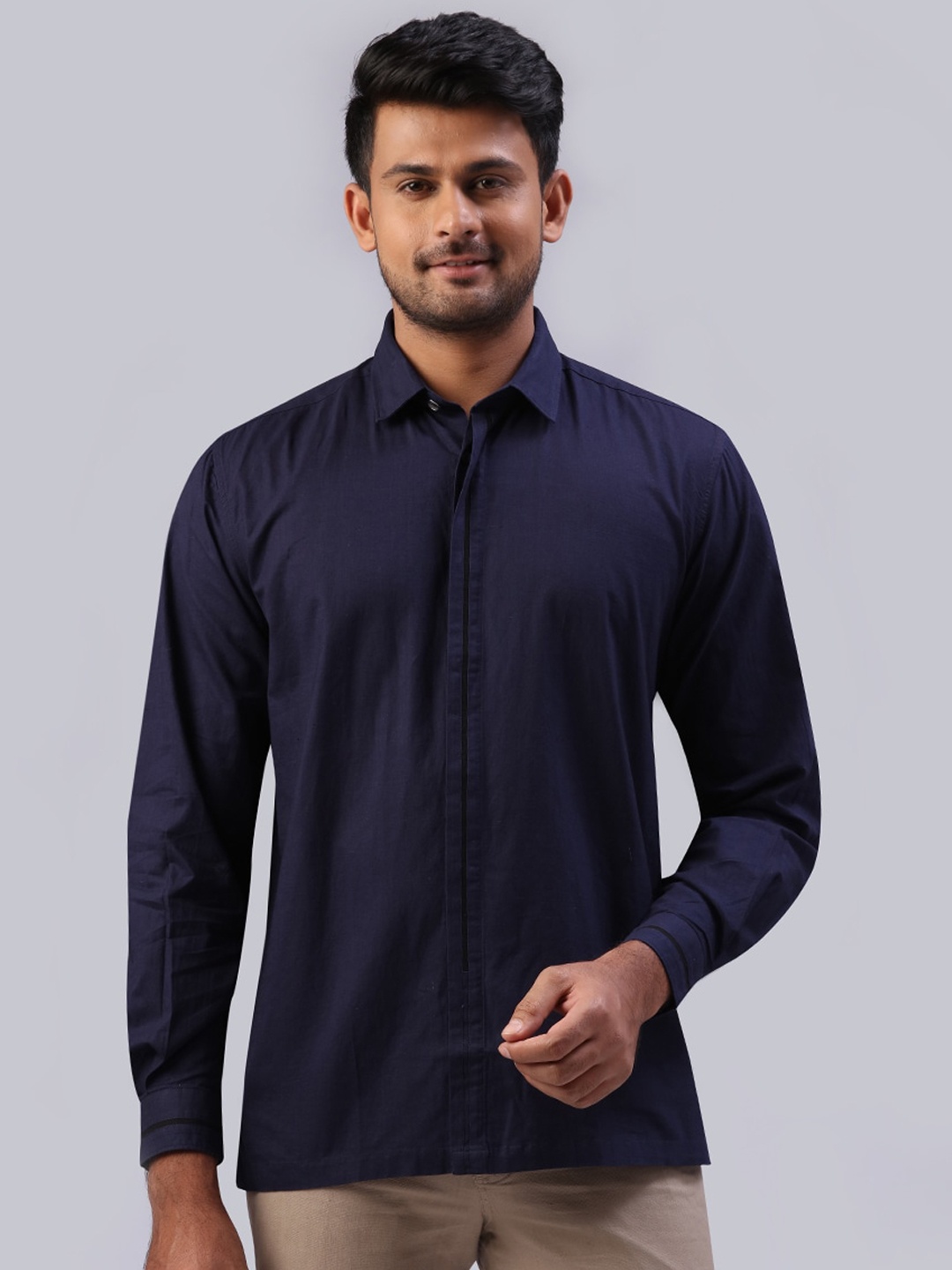 Raymond Men Navy Blue \Solid Casual Shirt