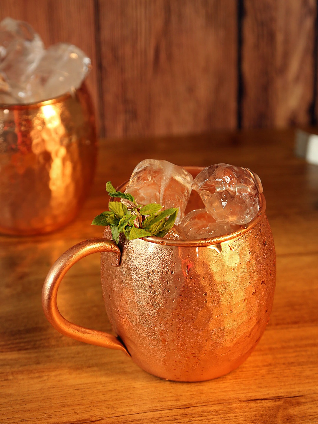 Bigsmall Copper-Toned 2-Pieces Textured Copper-Toned Mugs Set