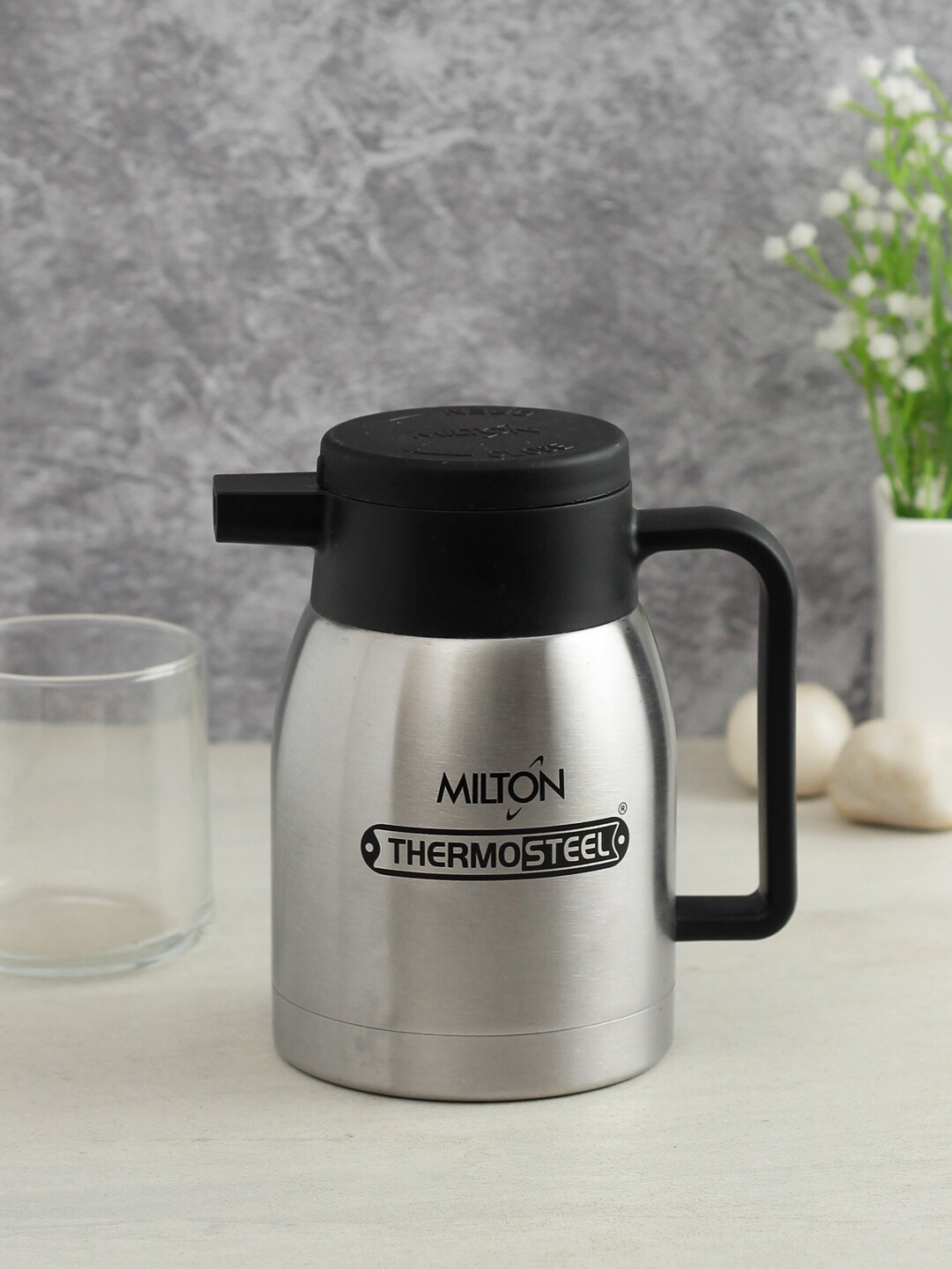 Milton Silver-Toned & Black Stainless Steel Coffee Kettle 350 ml