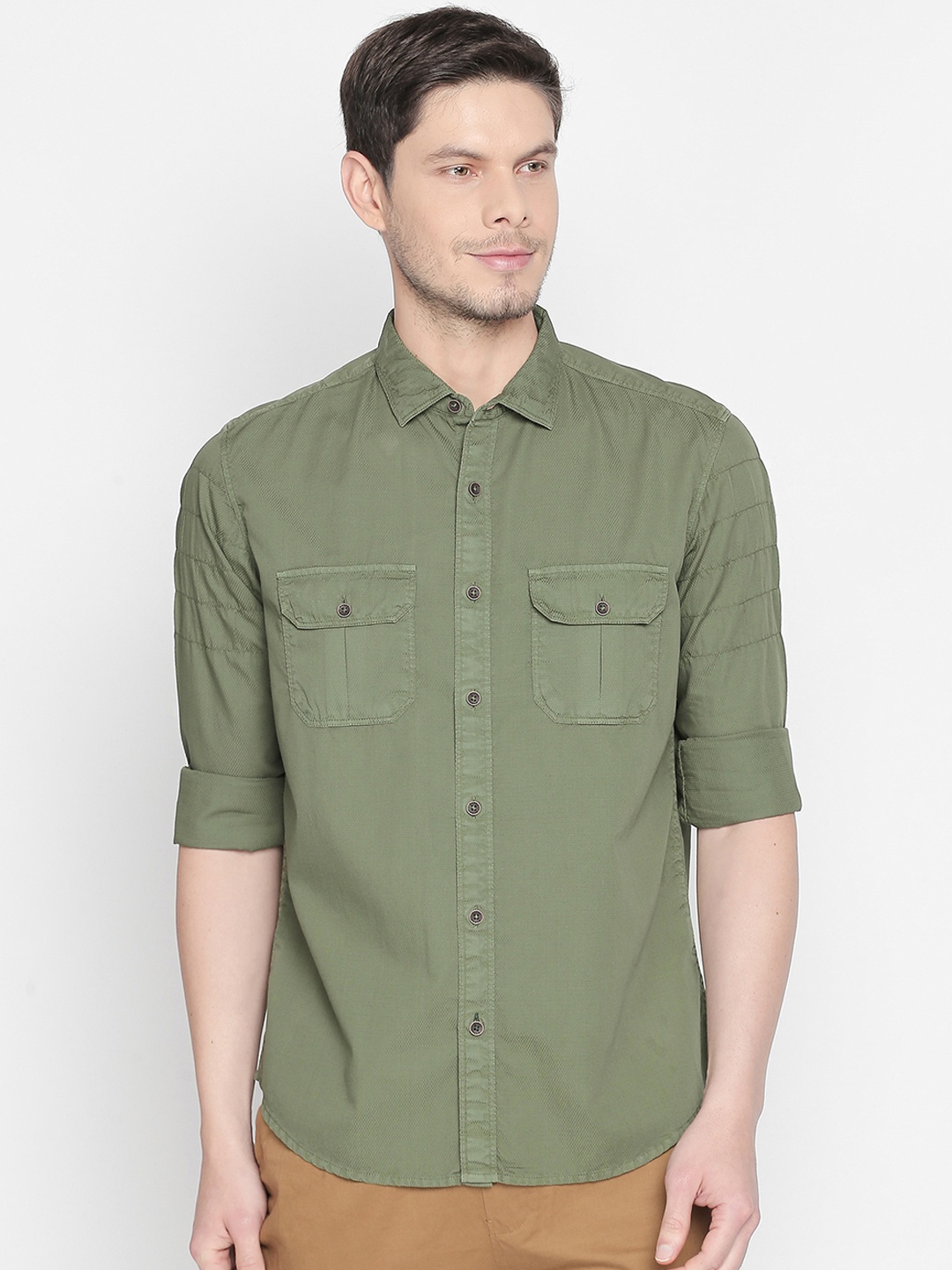 Basics Men Green Slim Fit Solid Casual Shirt