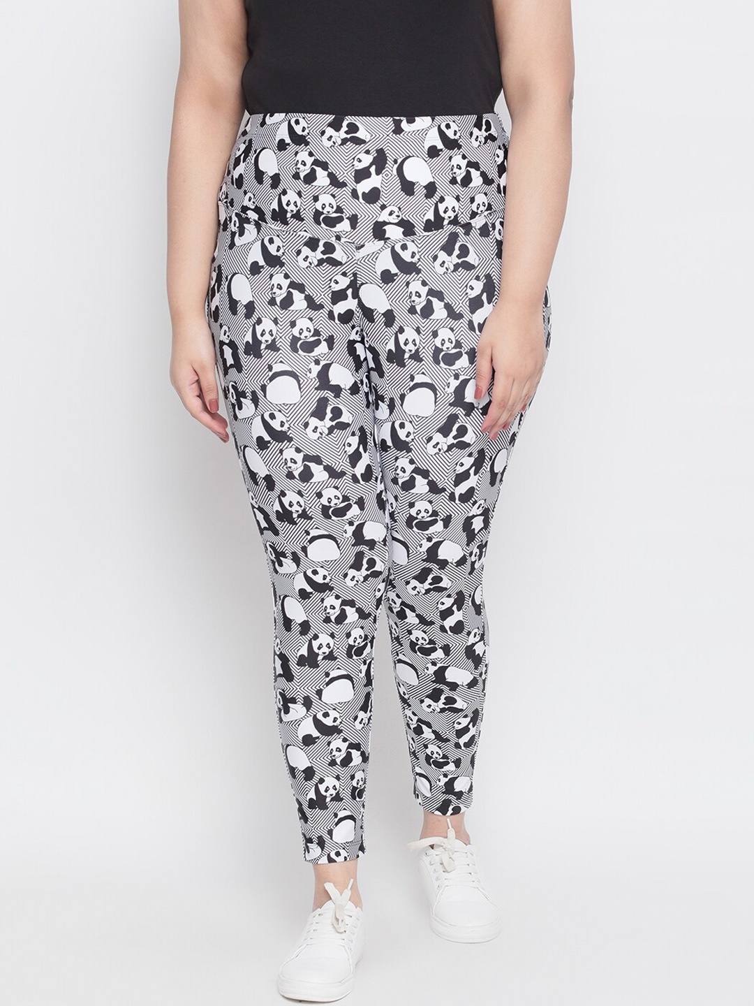 Amydus Women Plus Size Black & White Geomtric Panda Printed Tummy Shaper Treggings
Amydus Women Plus Size Black & White Geomtric Panda Printed Tummy Shaper Treggings