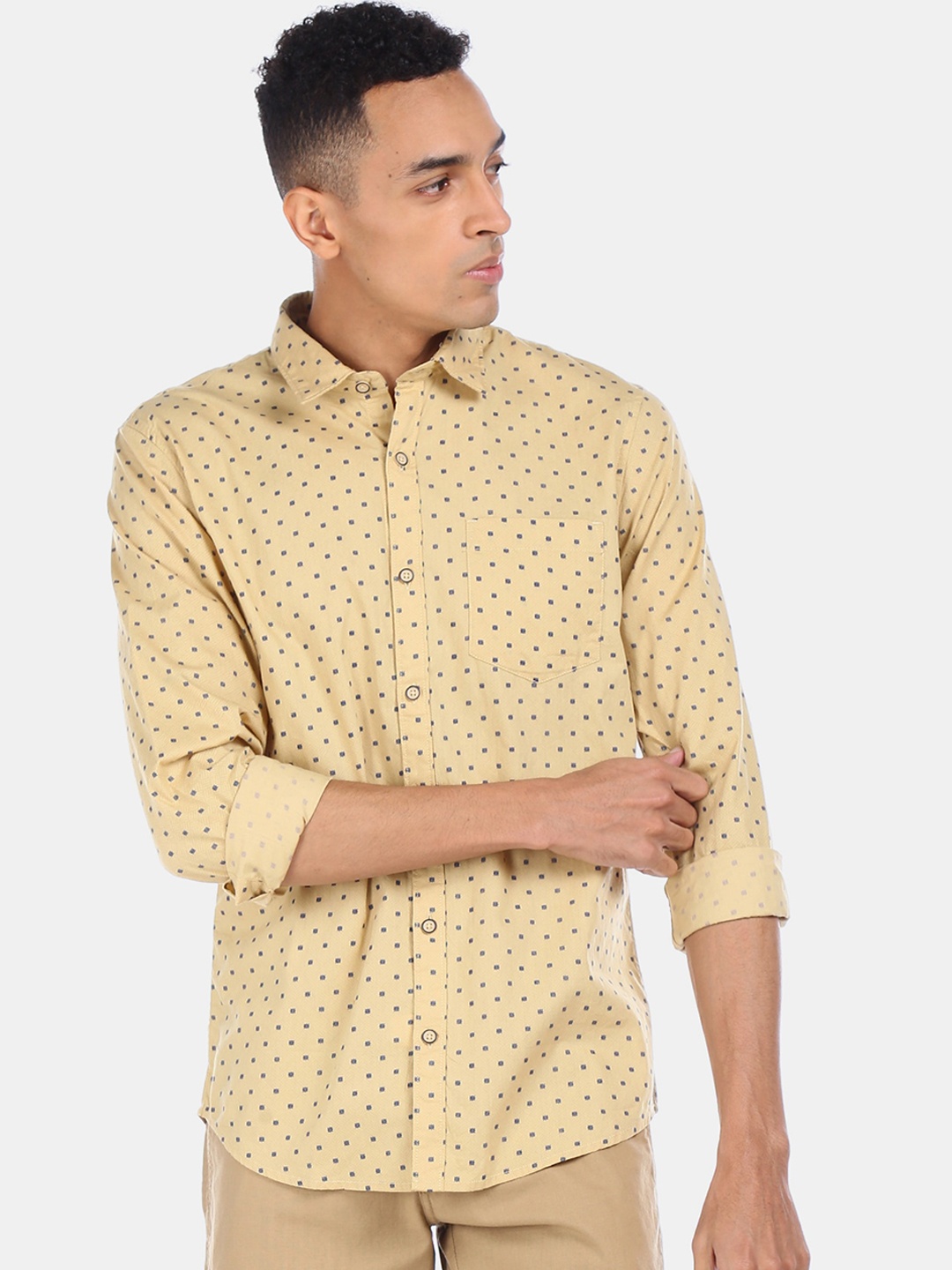 Ruggers Men Beige Regular Fit Printed Casual Shirt