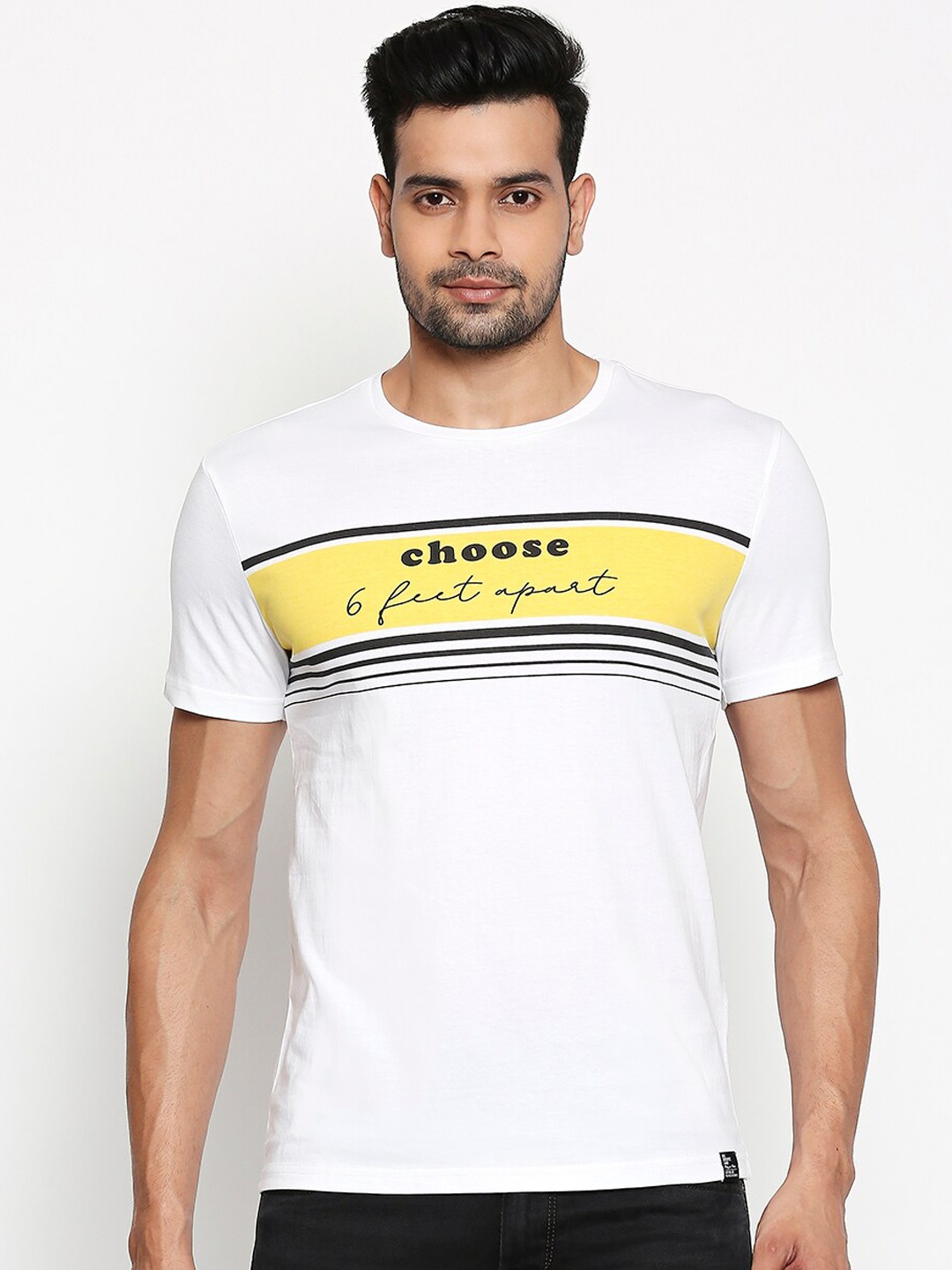 People Men Off-White Printed Round Neck Pure Cotton T-shirt
