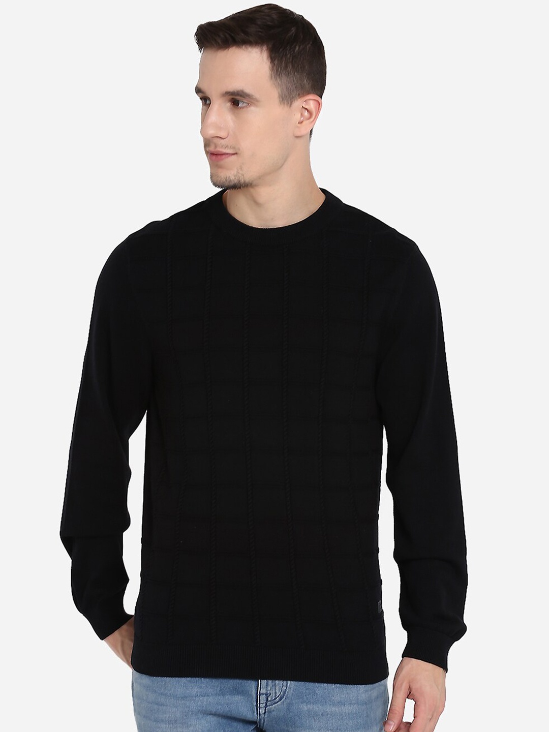 Red Chief Men Black Solid Pullover Sweater