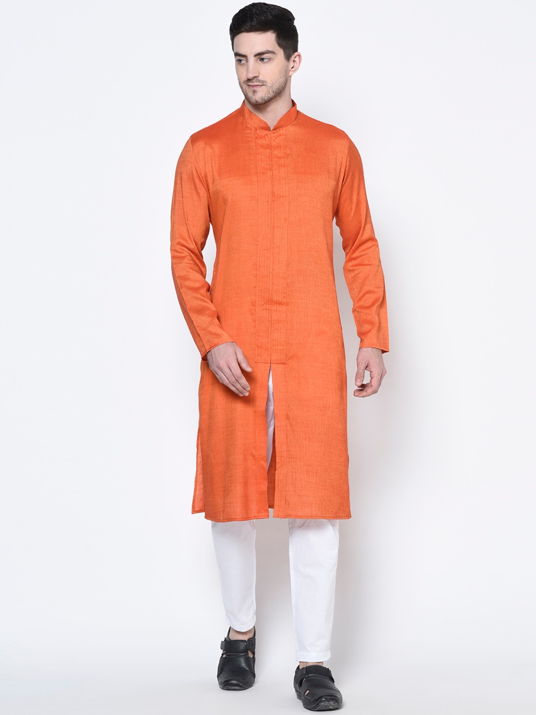 DEYANN Men Orange & White Solid Kurta with Pyjamas