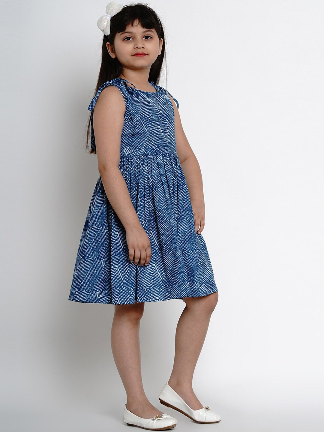 Bitiya by Bhama Girls Blue Printed Fit and Flare Dress