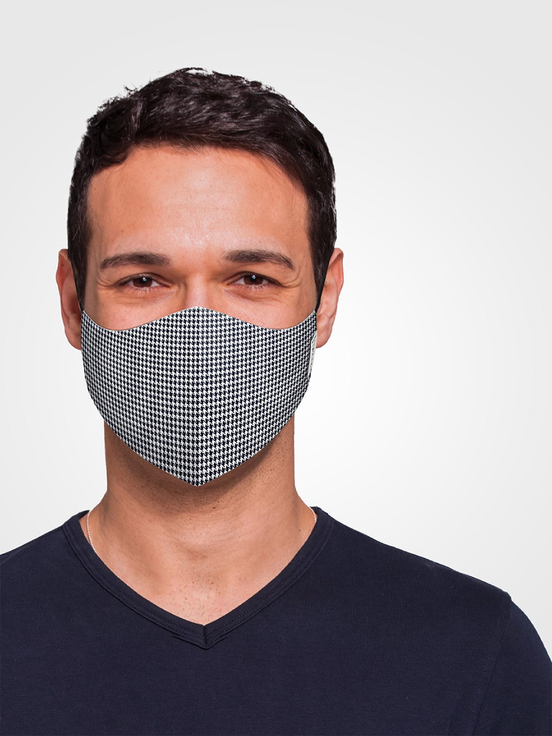 DDecor men Anti Viral Black & White Houndstooth 3-Ply Reusable Protective Outdoor Mask
DDecor men Anti Viral Black & White Houndstooth 3-Ply Reusable Protective Outdoor Mask