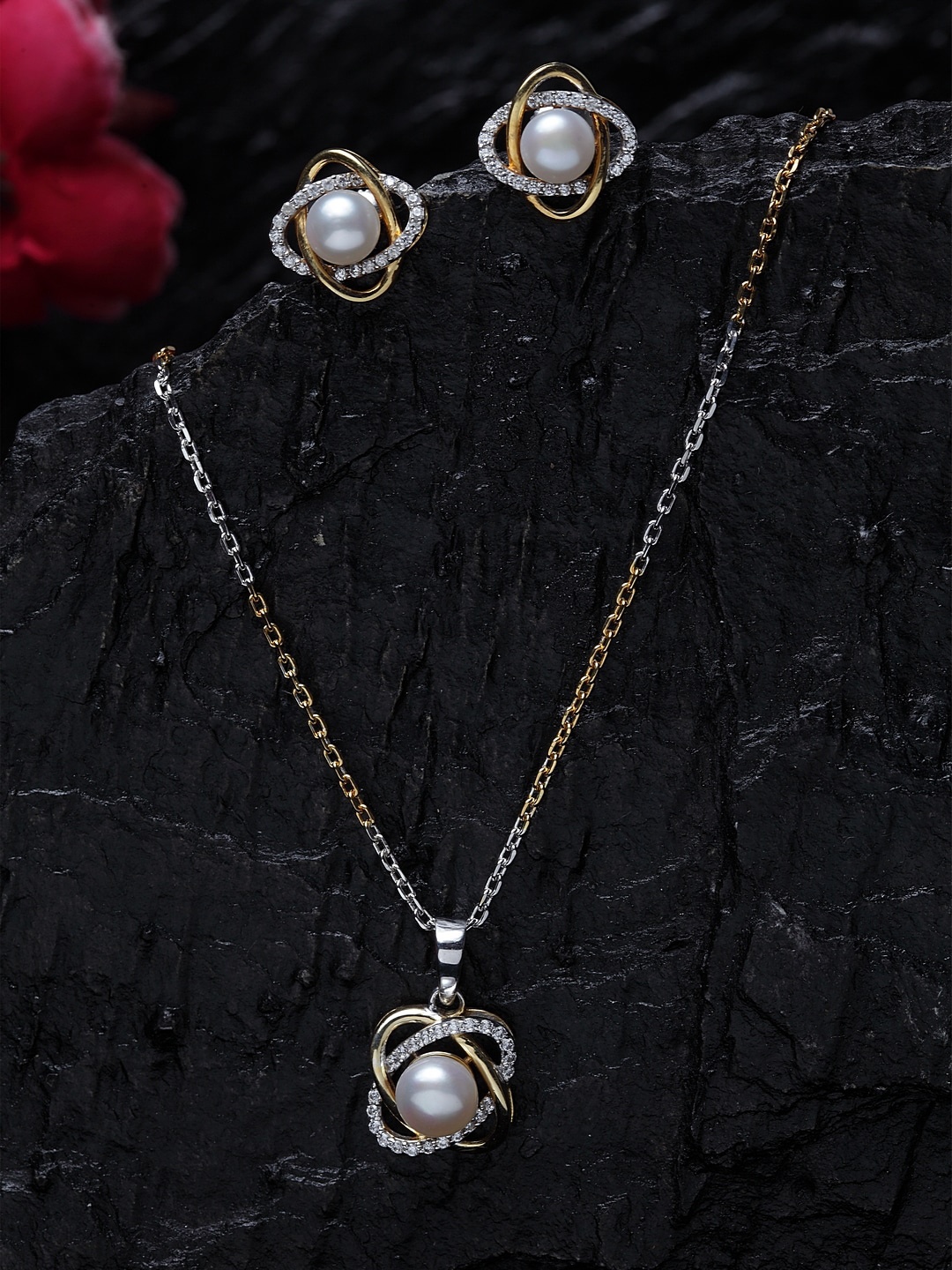 Clara 92.5 Sterling Silver Gold & Rhodium-Plated White Pearl & CZ-Studded Jewellery Set
Clara 92.5 Sterling Silver Gold & Rhodium-Plated White Pearl & CZ-Studded Jewellery Set