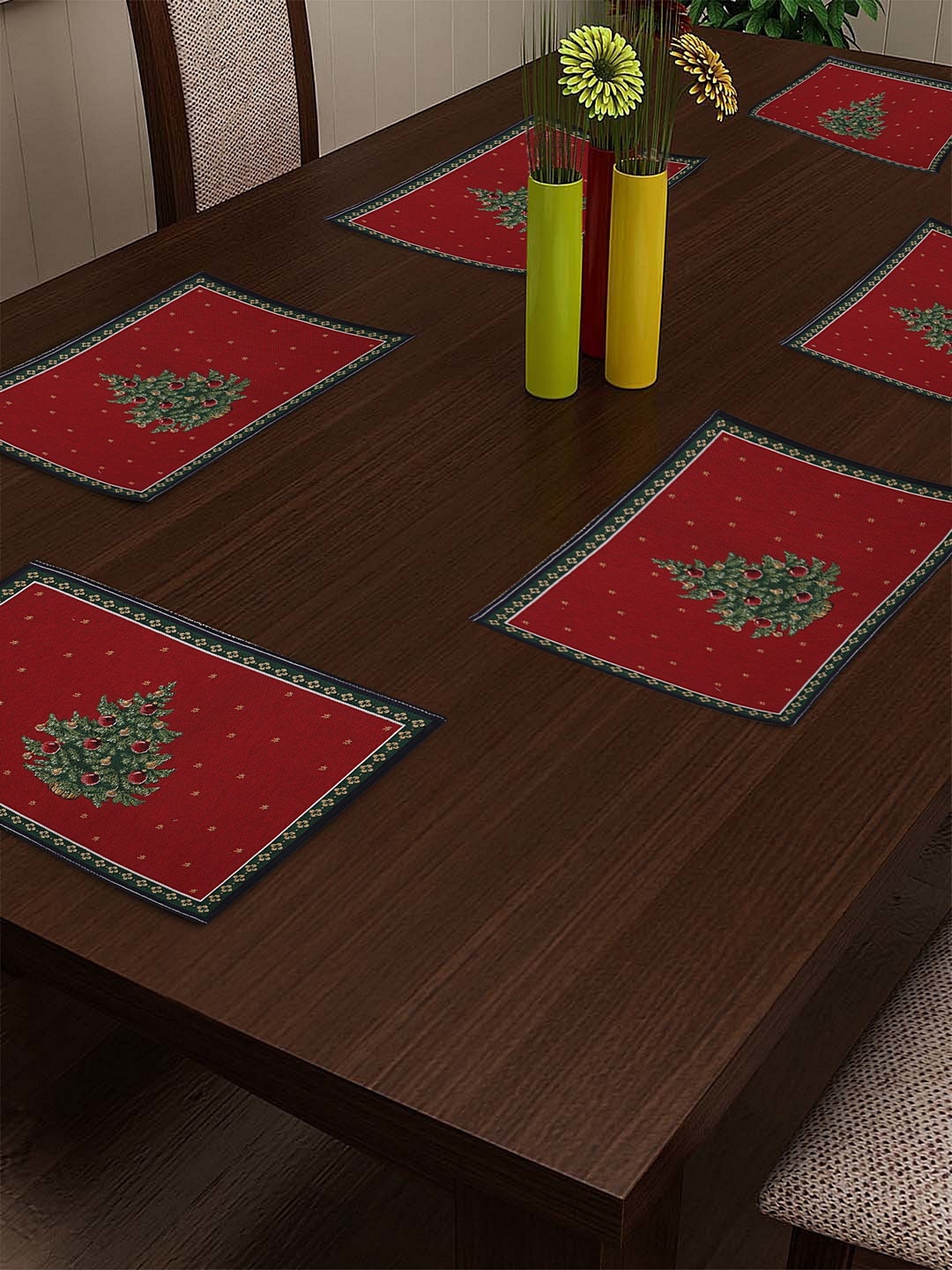 KLOTTHE Set Of 6 Red & Green Woven Design Table Mats