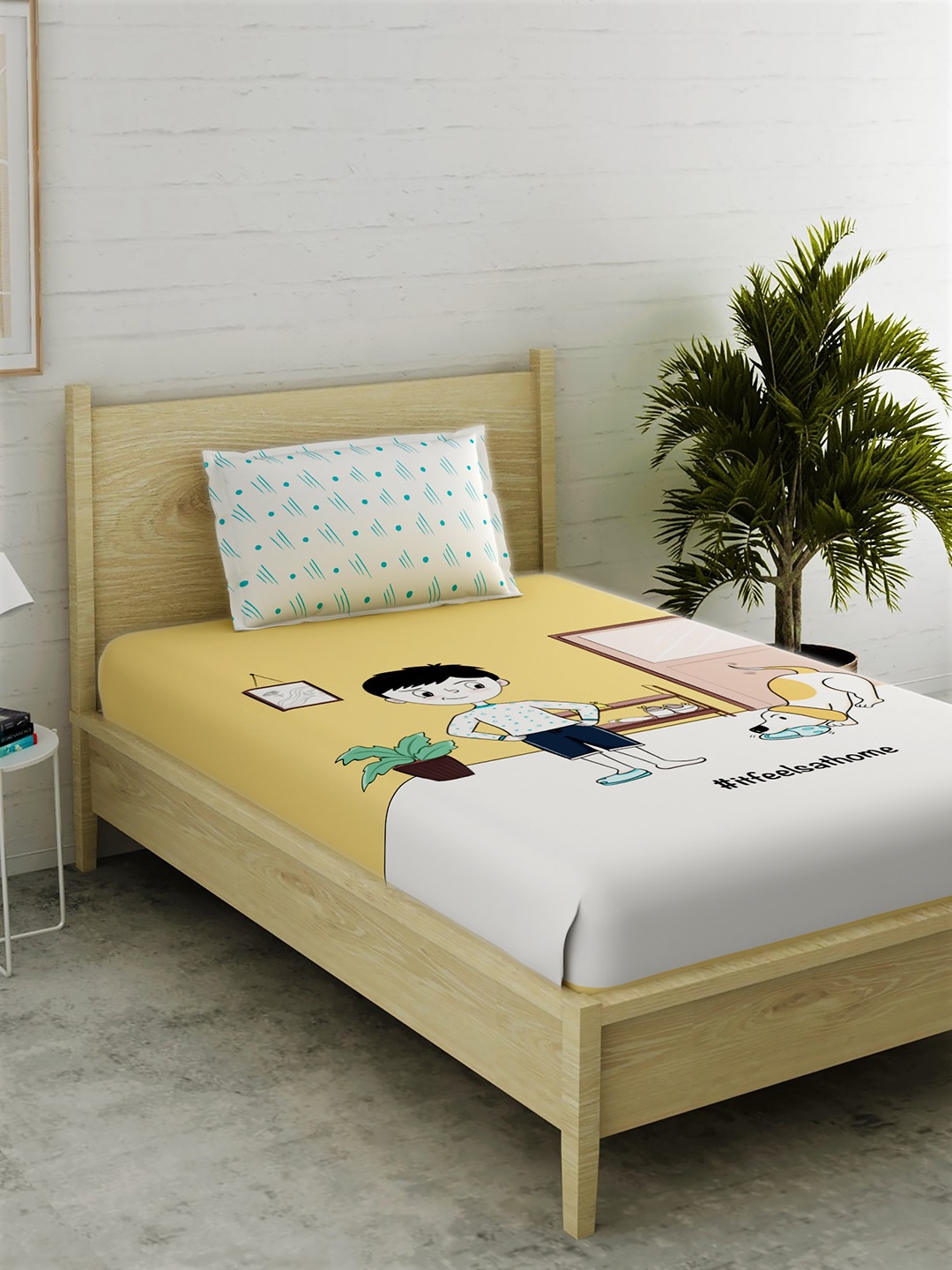 EverHOME White & Yellow Graphic 152 TC Cotton 1 Single Bedsheet with 1 Pillow Cover
EverHOME White & Yellow Graphic 152 TC Cotton 1 Single Bedsheet with 1 Pillow Cover