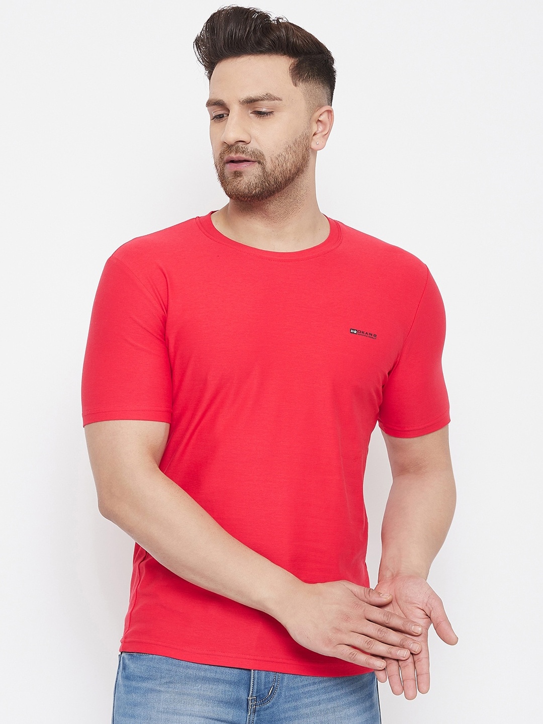Okane Men Red Solid Round Neck T-shirt