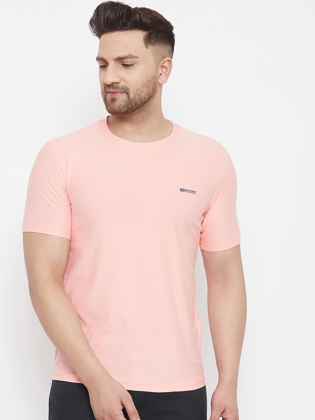 Okane Men Pink Solid Round Neck T-shirt