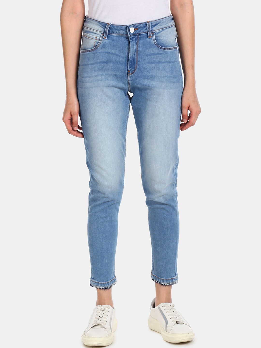 U.S. Polo Assn. Women Blue Super Skinny Fit High-Rise Clean Look Stretchable Jeans
U.S. Polo Assn. Women Blue Super Skinny Fit High-Rise Clean Look Stretchable Jeans
