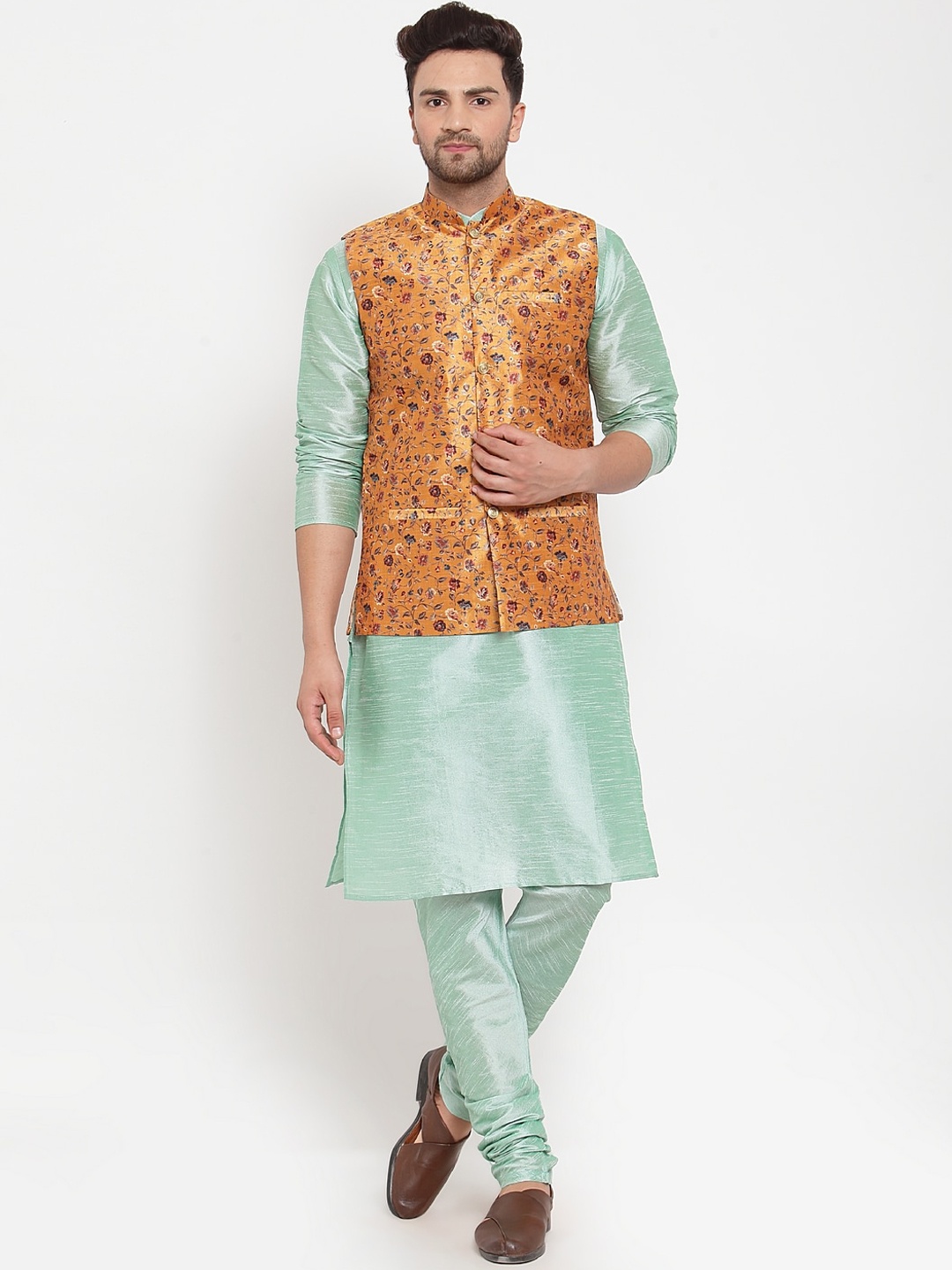 GRACIT Men Sea Green Solid Kurta & Pyjamas with Nehru Jacket