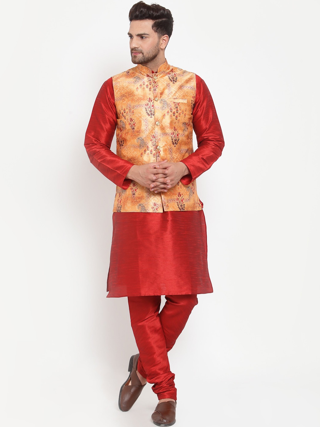 GRACIT Men Maroon & Gold Kurta with Pyjamas & Nehru Jacket