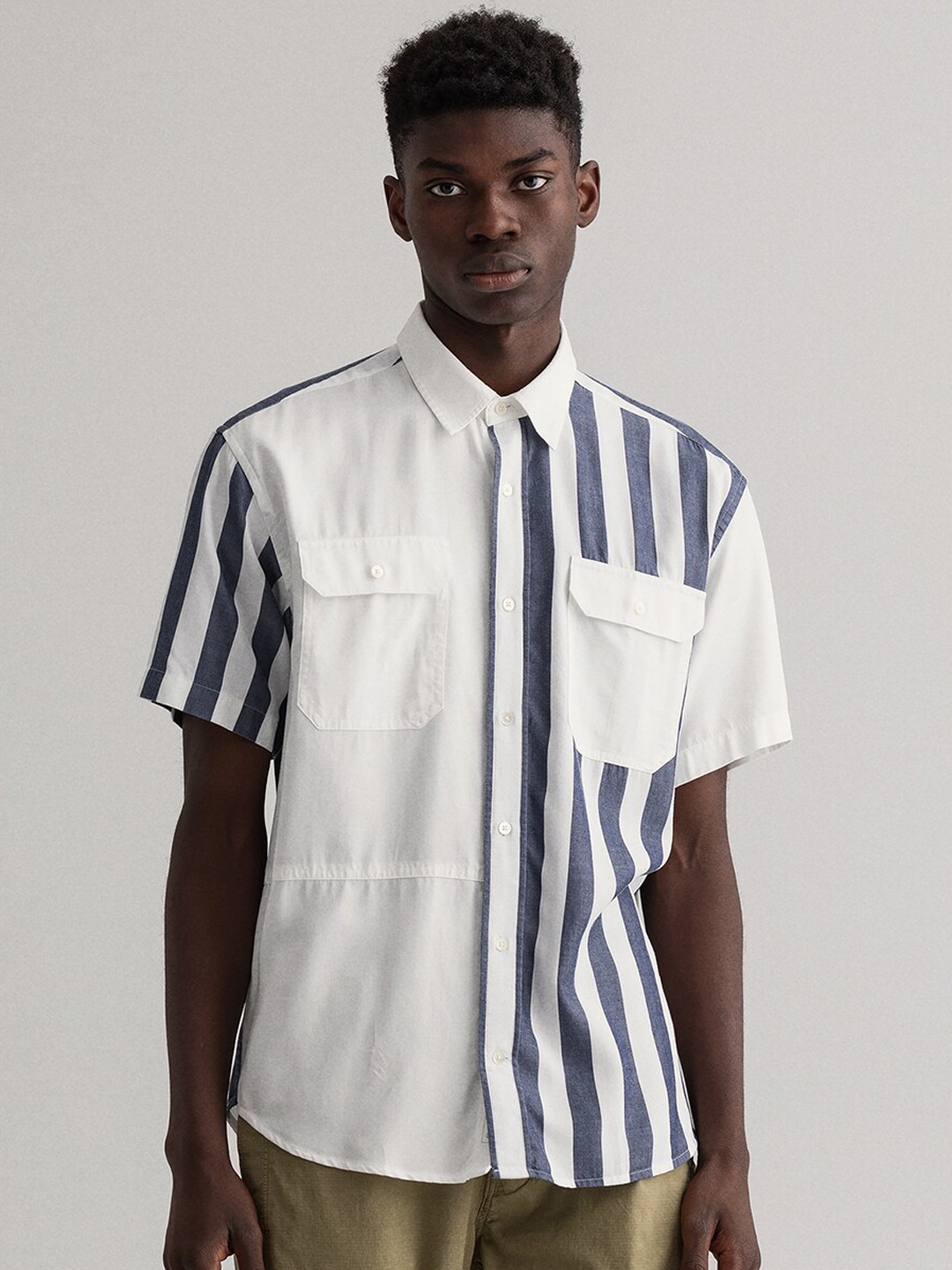 GANT Men White & Blue Regular Fit Striped Casual Shirt