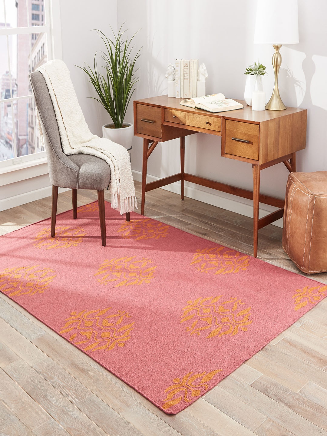 Jaipur Rugs Pink & Orange Self-Design Handmade Ivory Wool And Jute Hand Tufted Carpet
Jaipur Rugs Pink & Orange Self-Design Handmade Ivory Wool And Jute Hand Tufted Carpet