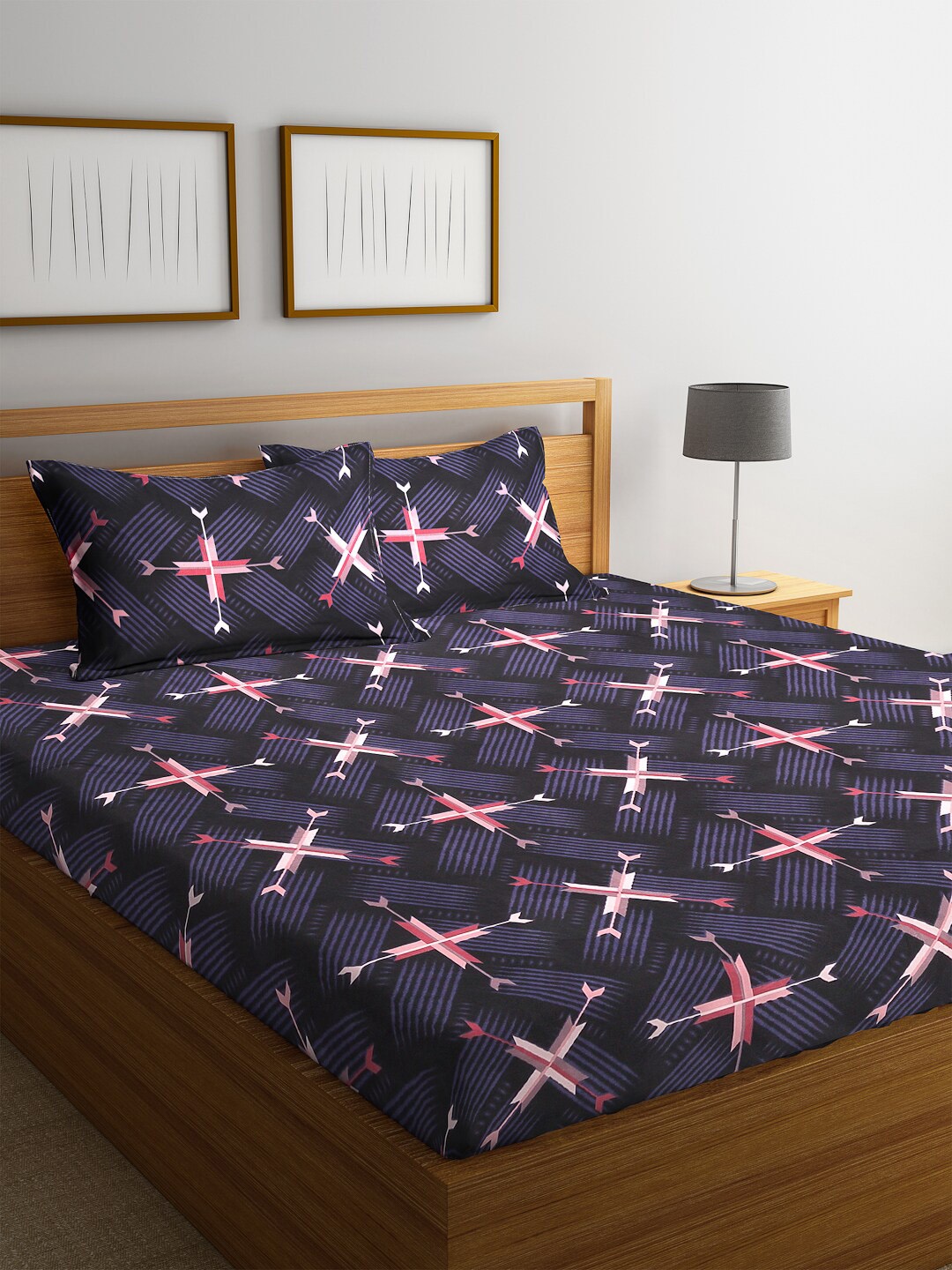 Home Sizzler Violet & Pink Geometric 144 TC Polyester 1 Queen Bedsheet with 2 Pillow Covers
Home Sizzler Violet & Pink Geometric 144 TC Polyester 1 Queen Bedsheet with 2 Pillow Covers