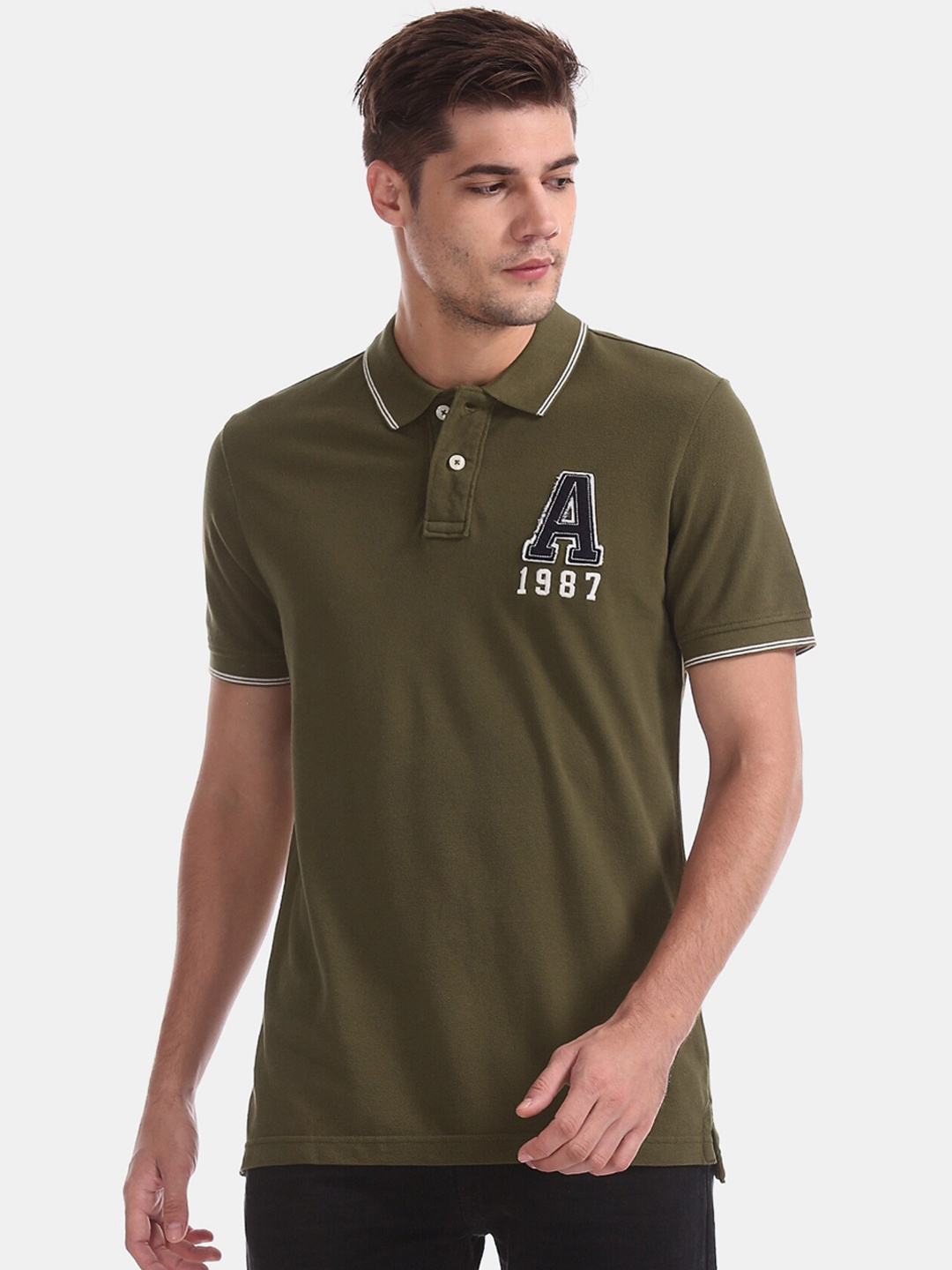 Aeropostale Men Green Solid Polo Collar T-shirt