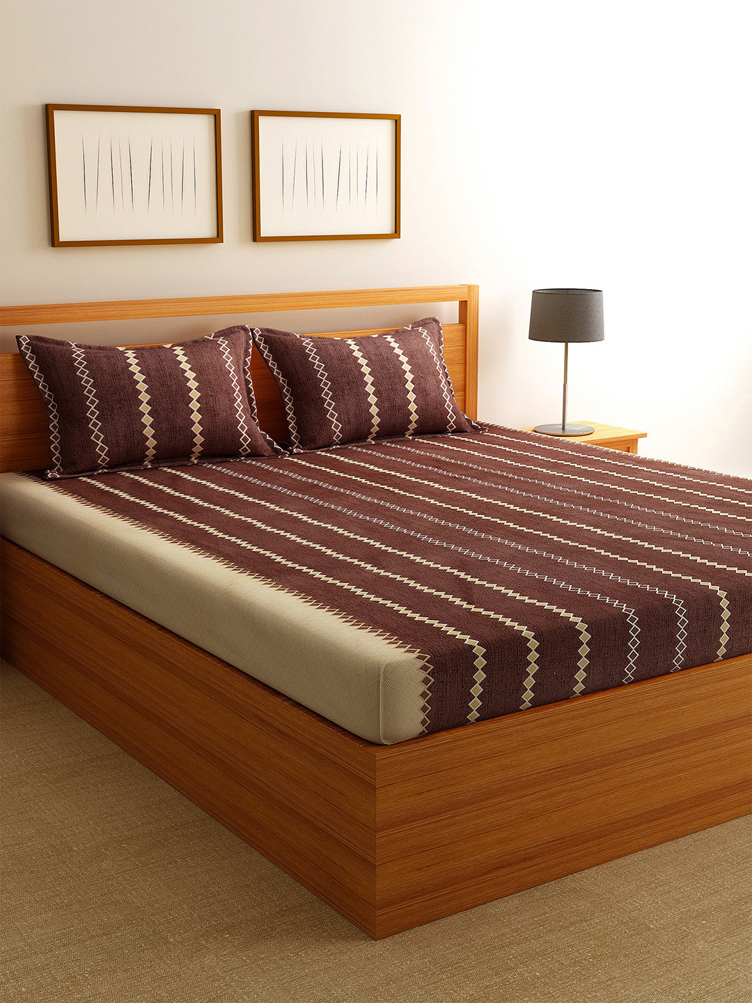 Florida Brown & Beige Striped 144 TC Polycotton 1 Queen Bedsheet with 2 Pillow Covers
Florida Brown & Beige Striped 144 TC Polycotton 1 Queen Bedsheet with 2 Pillow Covers