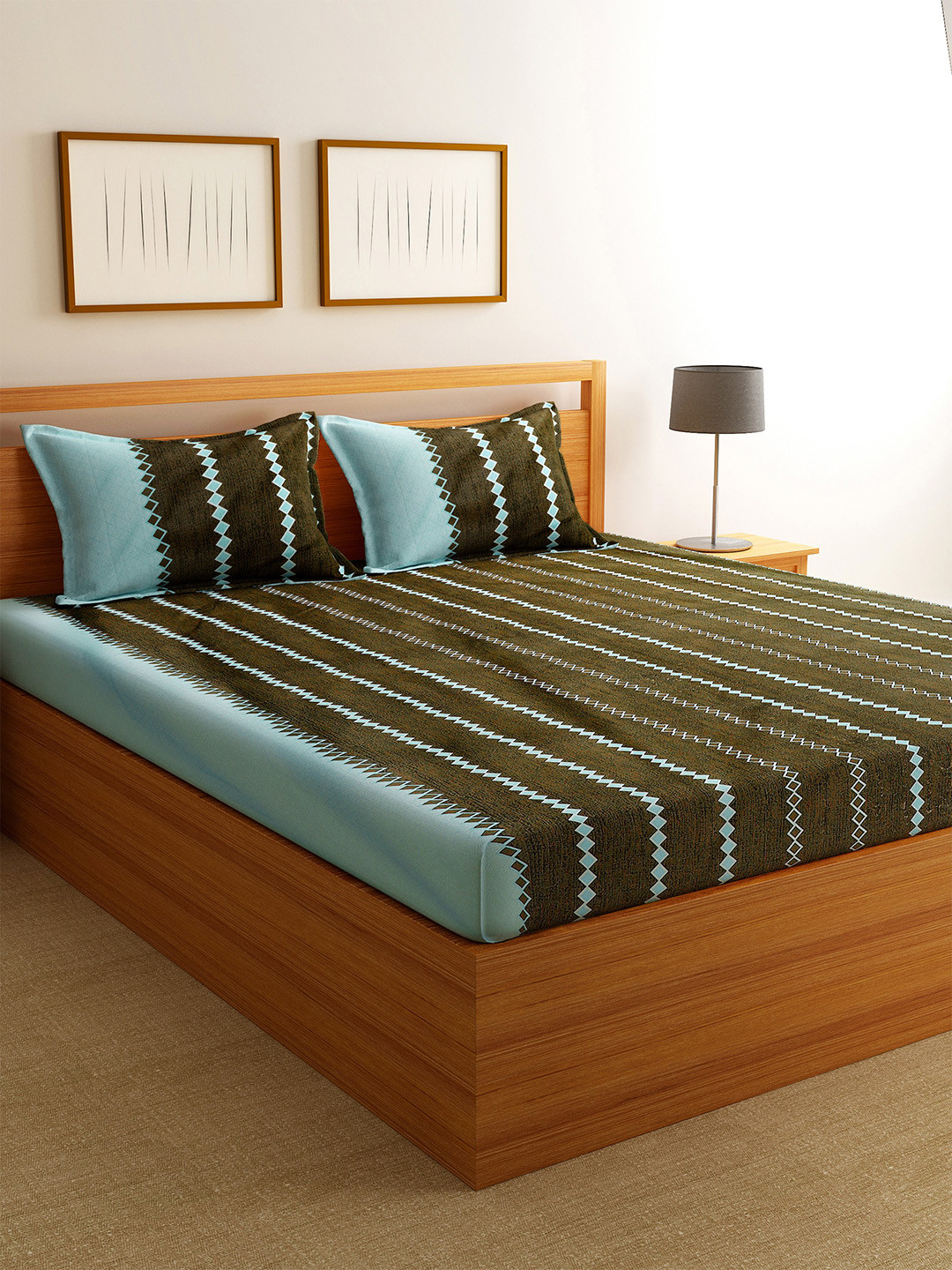 Florida Olive Green & Sea Green Striped 144 TC Polycotton 1 King Bedsheet with 2 Pillow Covers
Florida Olive Green & Sea Green Striped 144 TC Polycotton 1 King Bedsheet with 2 Pillow Covers