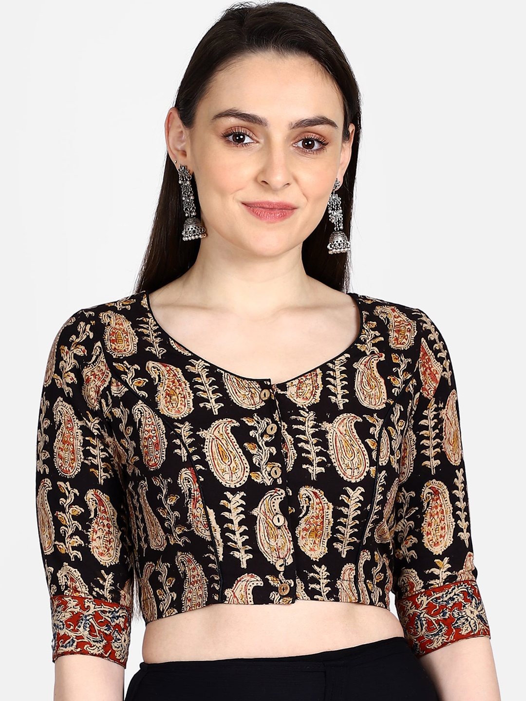 THE WEAVE TRAVELLER Women Black & Beige Kalamkari Hand Block Printed Sustainable Saree Blouse
THE WEAVE TRAVELLER Women Black & Beige Kalamkari Hand Block Printed Sustainable Saree Blouse