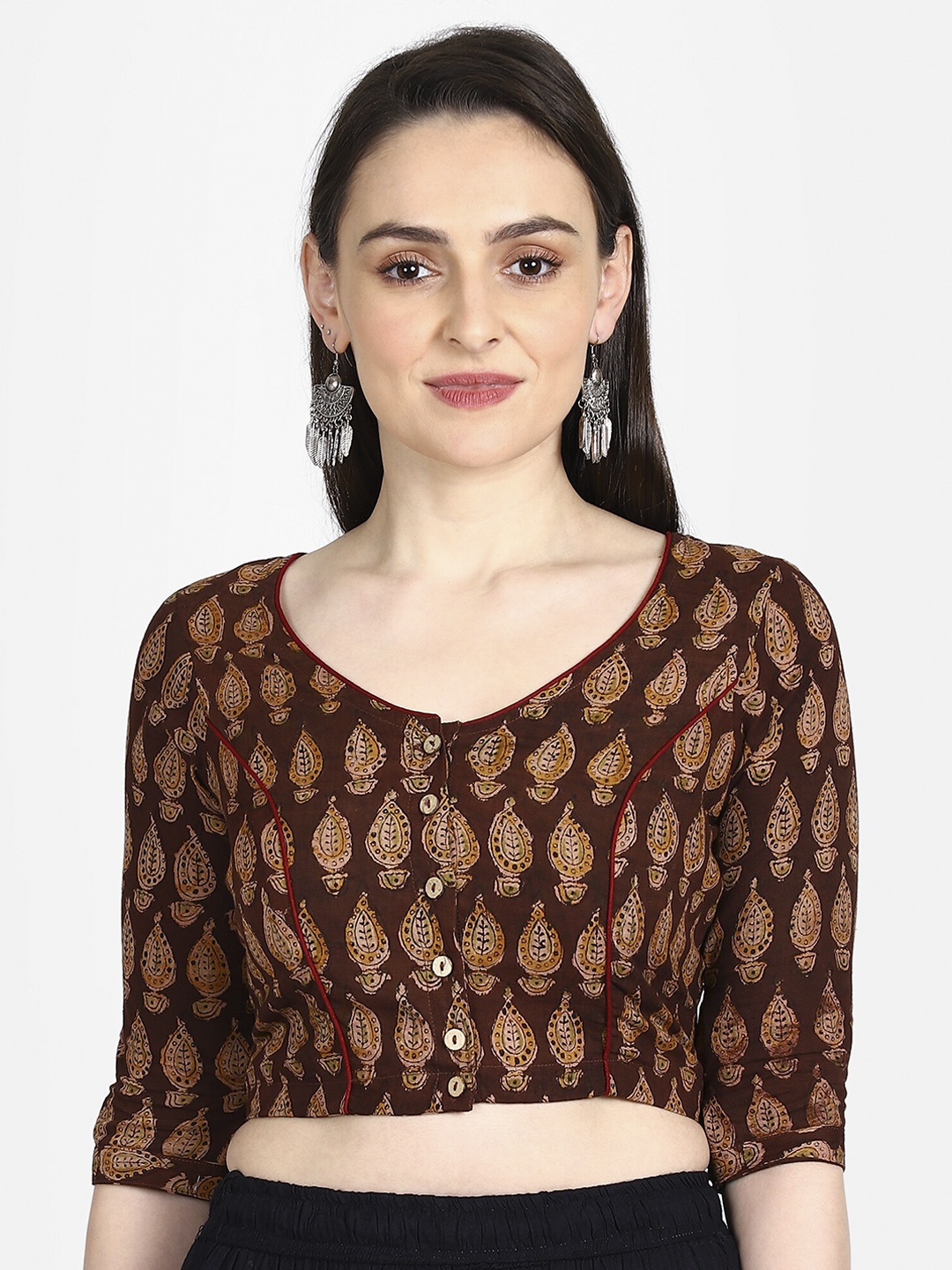 THE WEAVE TRAVELLER Women Brown & Orange Kalamkari Hand Block Printed Readymade Sustainable Saree Blouse
THE WEAVE TRAVELLER Women Brown & Orange Kalamkari Hand Block Printed Readymade Sustainable Saree Blouse