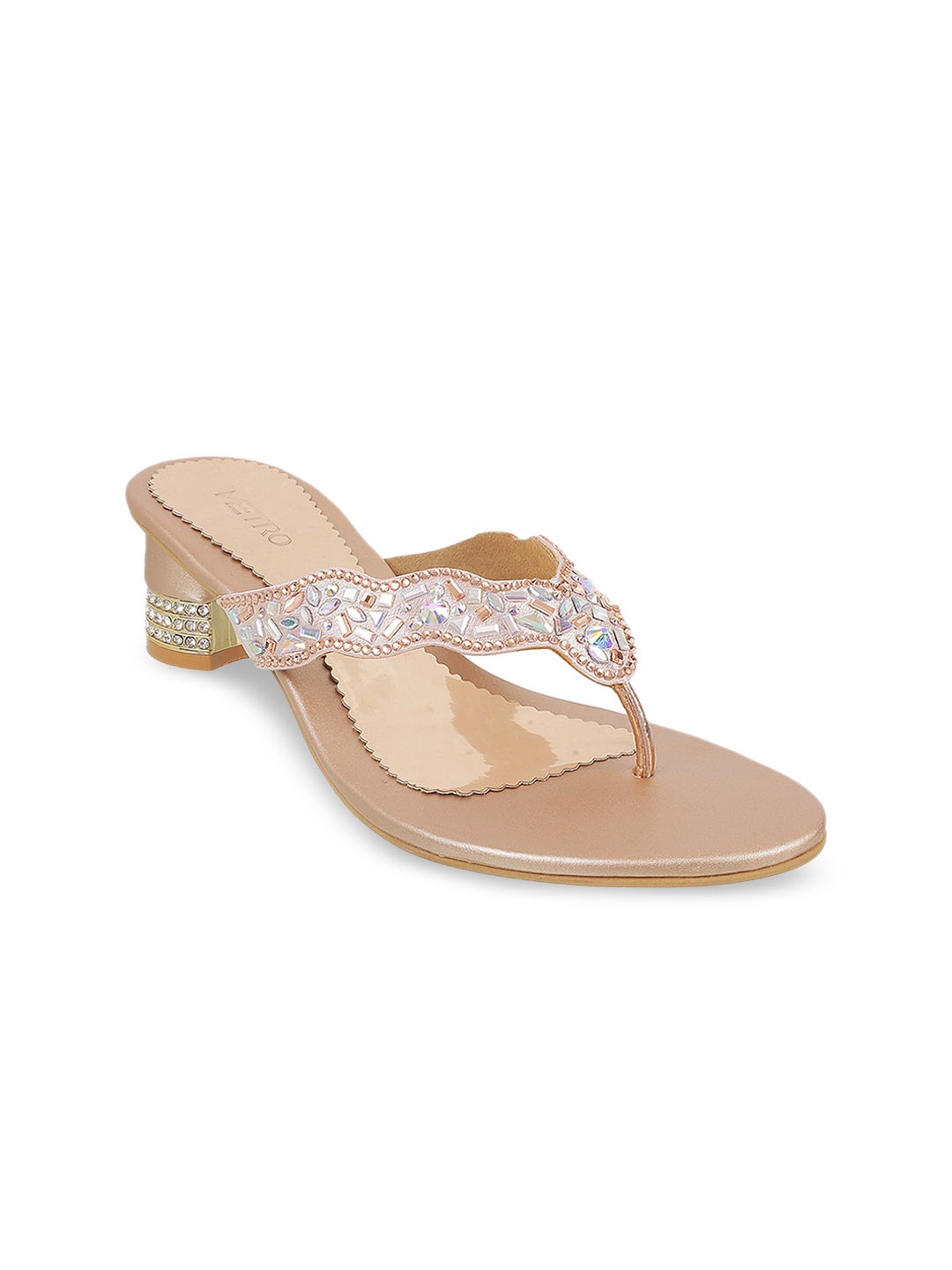 Metro Women Beige Woven Design Sandals