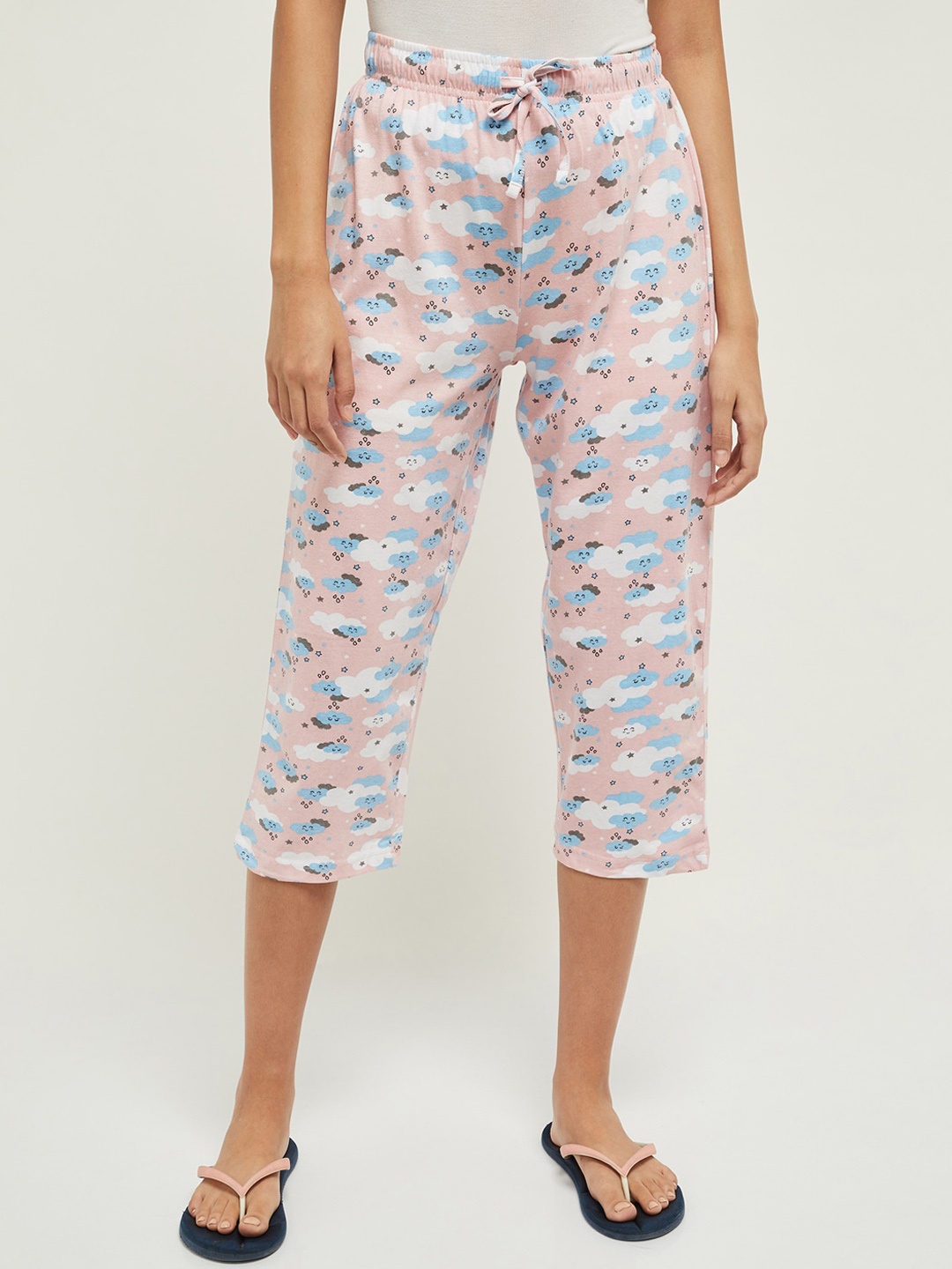 max Women Pink Printed Capris