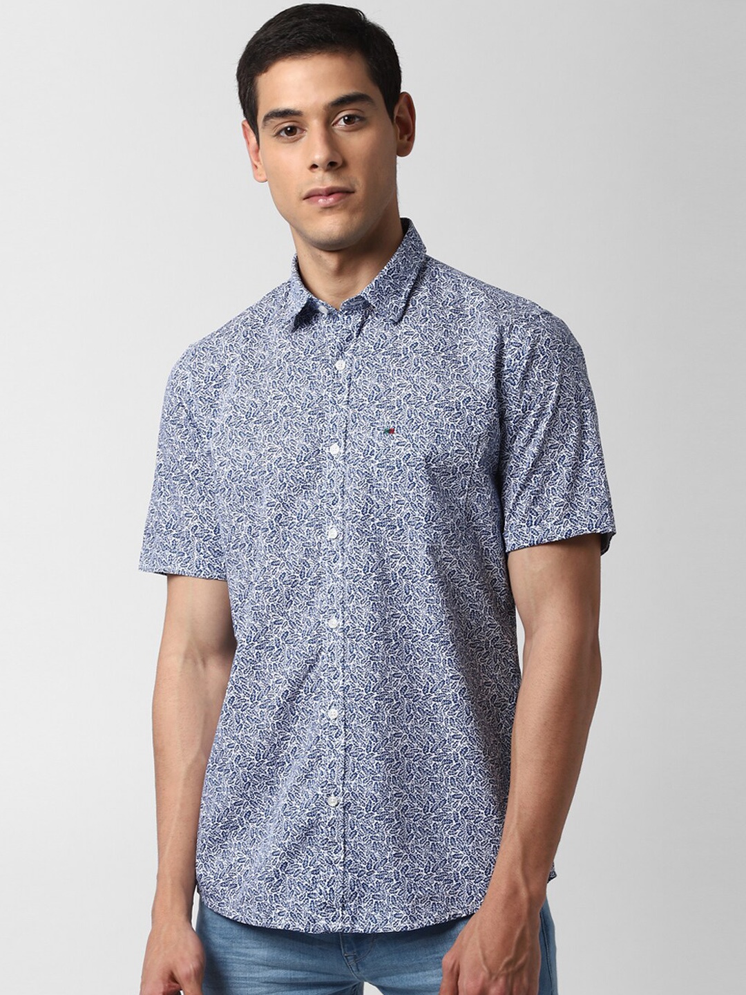 Peter England Casuals Men Blue Slim Fit Printed Cotton Casual Shirt