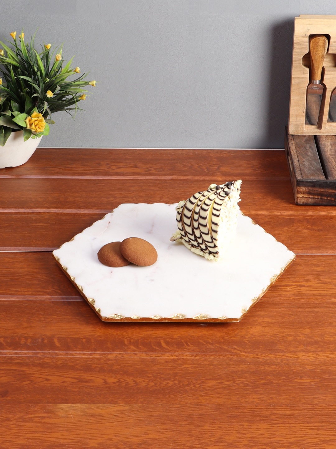 NikkisPride White & Gold-Toned Marble Hexagonal Platter