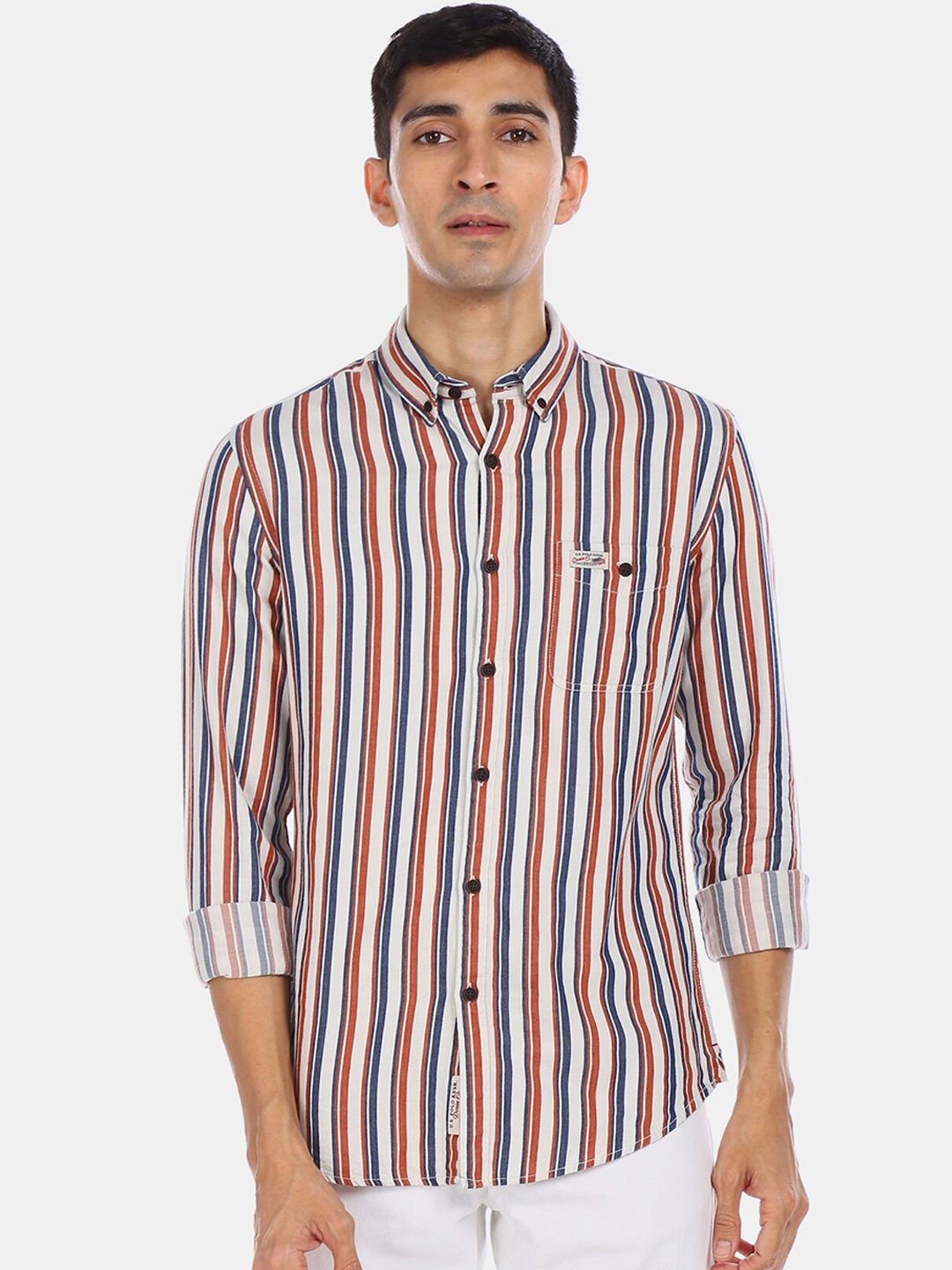 U.S. Polo Assn. Denim Co. Men White & Navy Blue Regular Fit Striped Casual Shirt
U.S. Polo Assn. Denim Co. Men White & Navy Blue Regular Fit Striped Casual Shirt