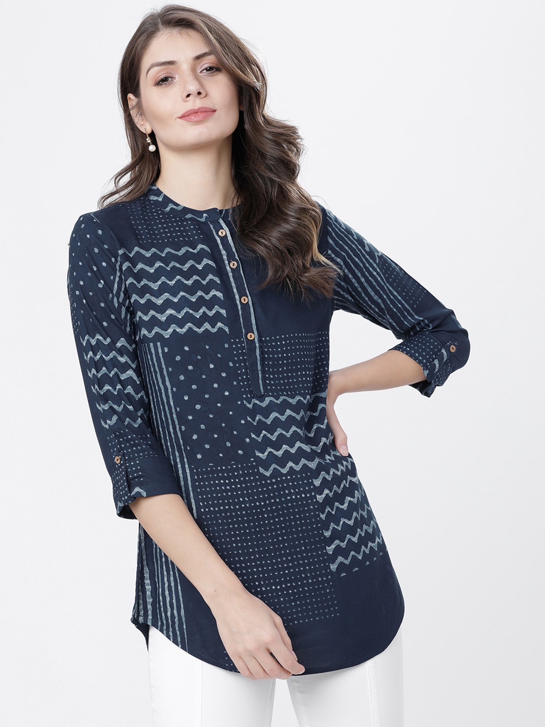 Vishudh Women Navy Blue & Grey Printed Tunic