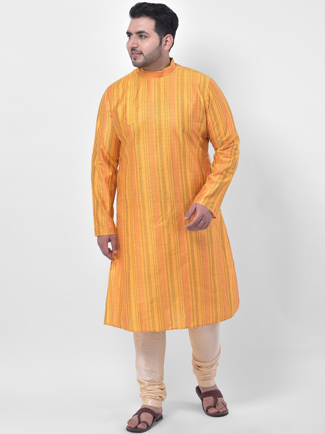 DEYANN PLUS Men Yellow Striped Kurta with Churidar